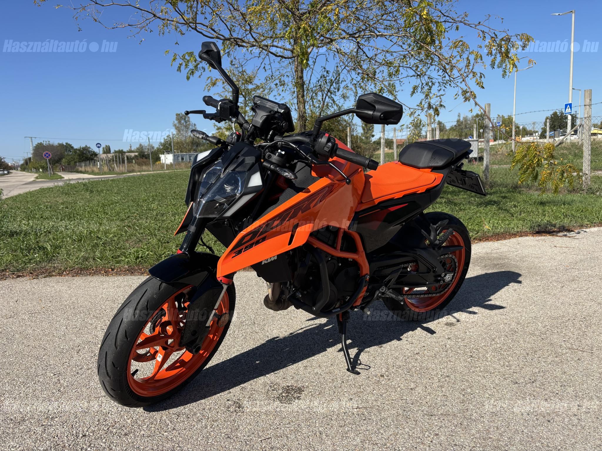 KTM 390 DUKE 2024 - 1