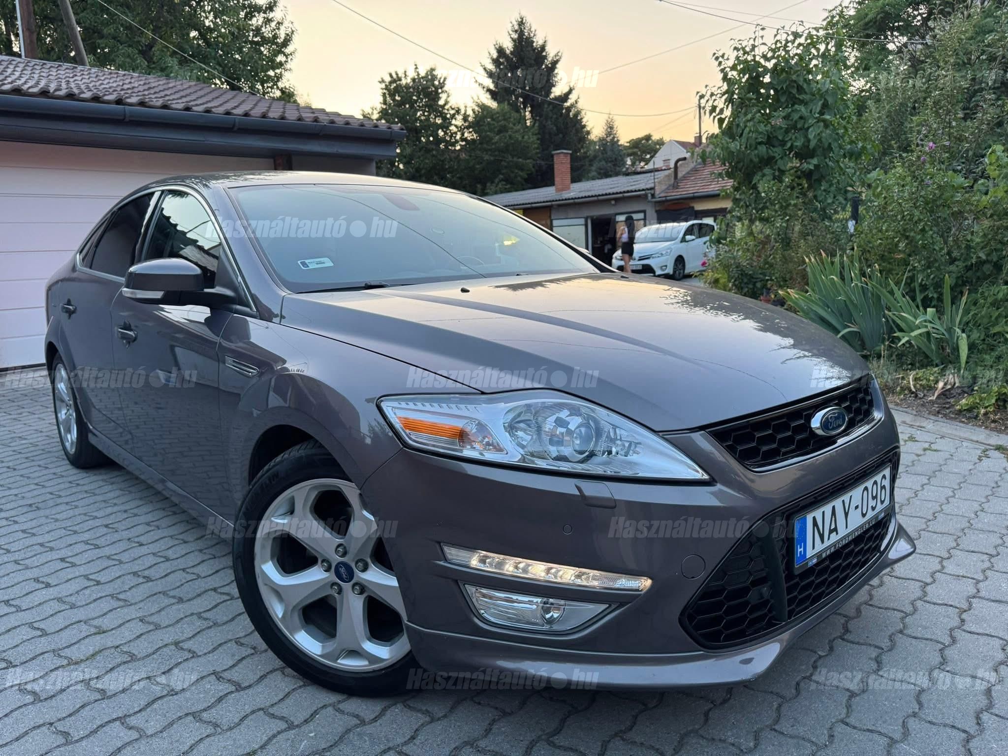 FORD MONDEO 2011/12 - 1