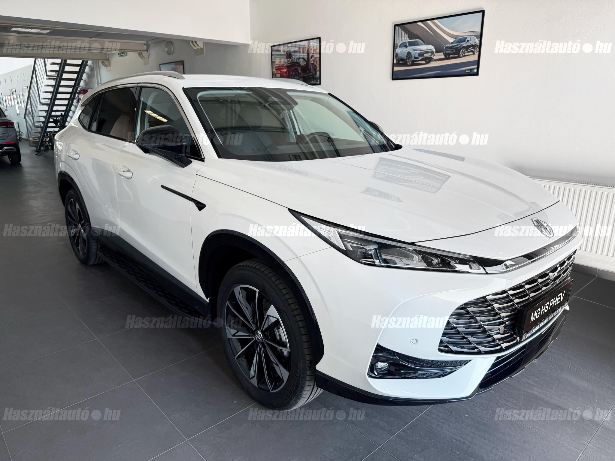 MG HS 2026/1 - 1