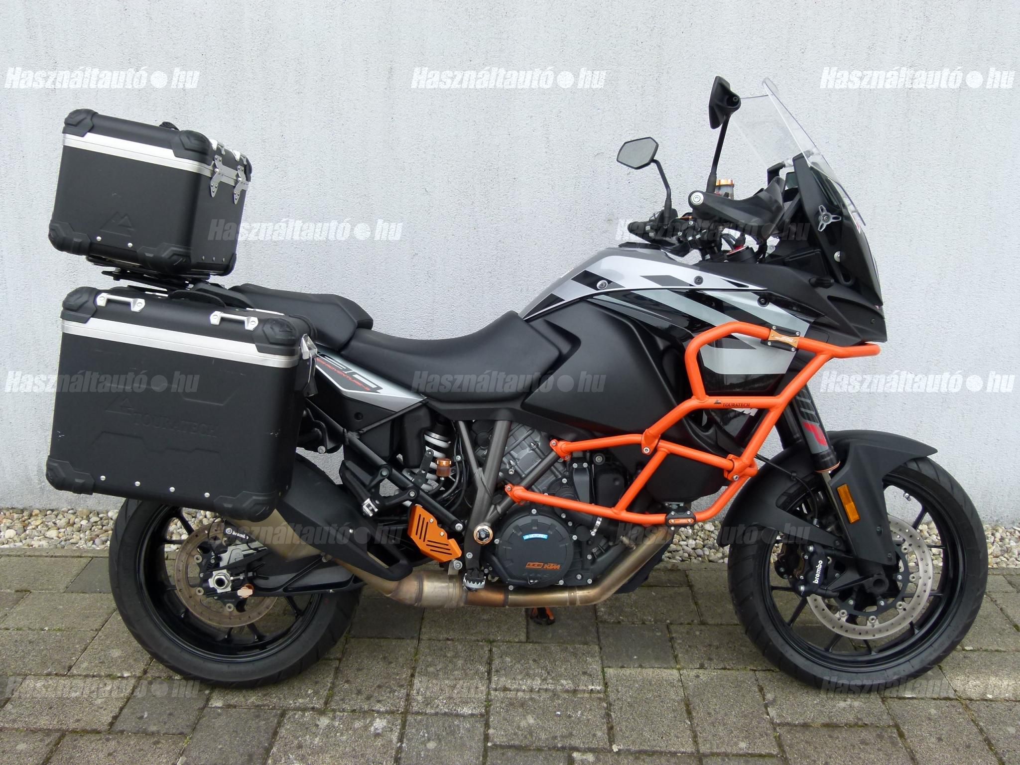KTM 1290 SUPER ADVENTURE S 2020/7 - 1