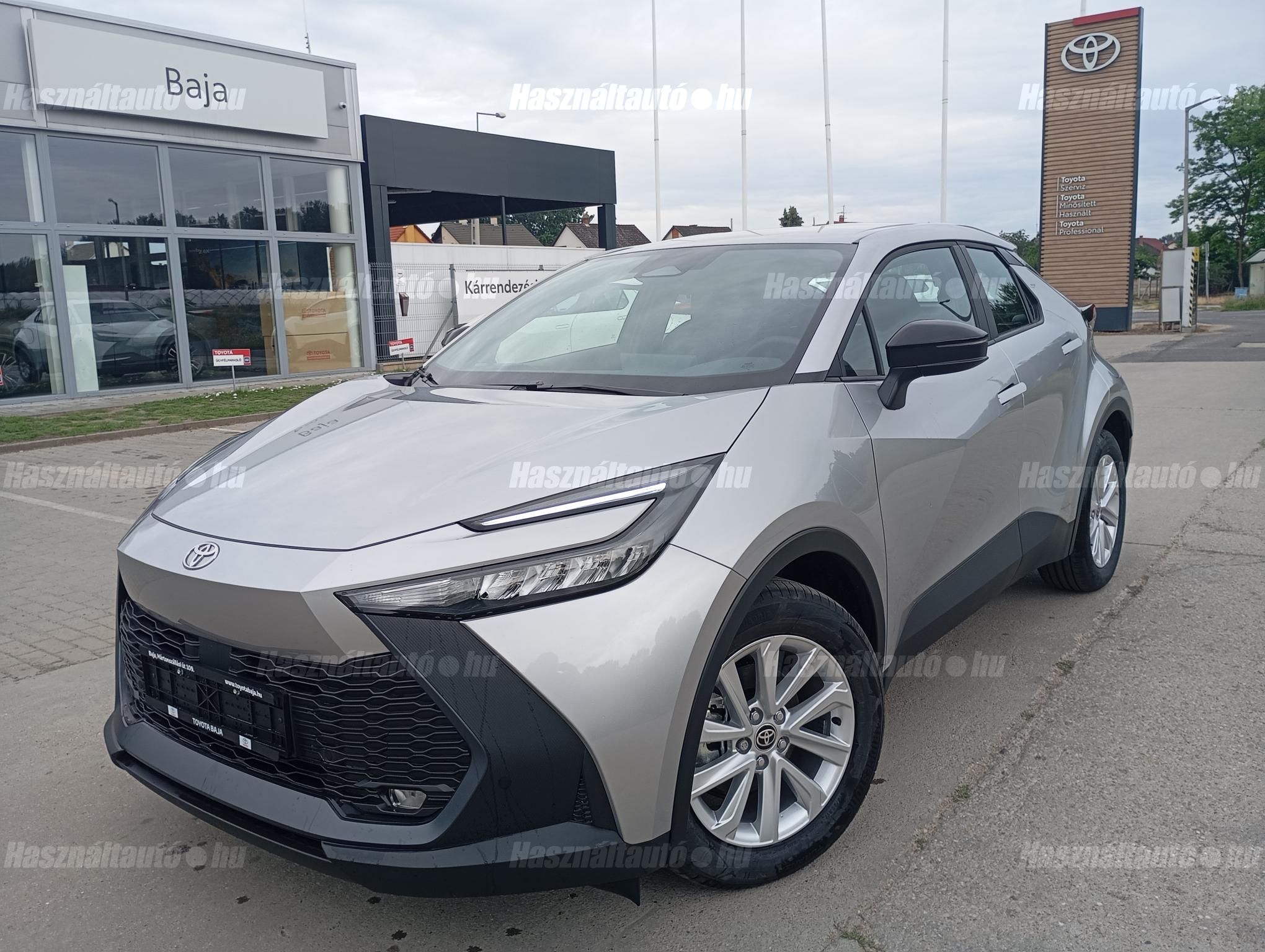 TOYOTA C-HR 2026 - 1