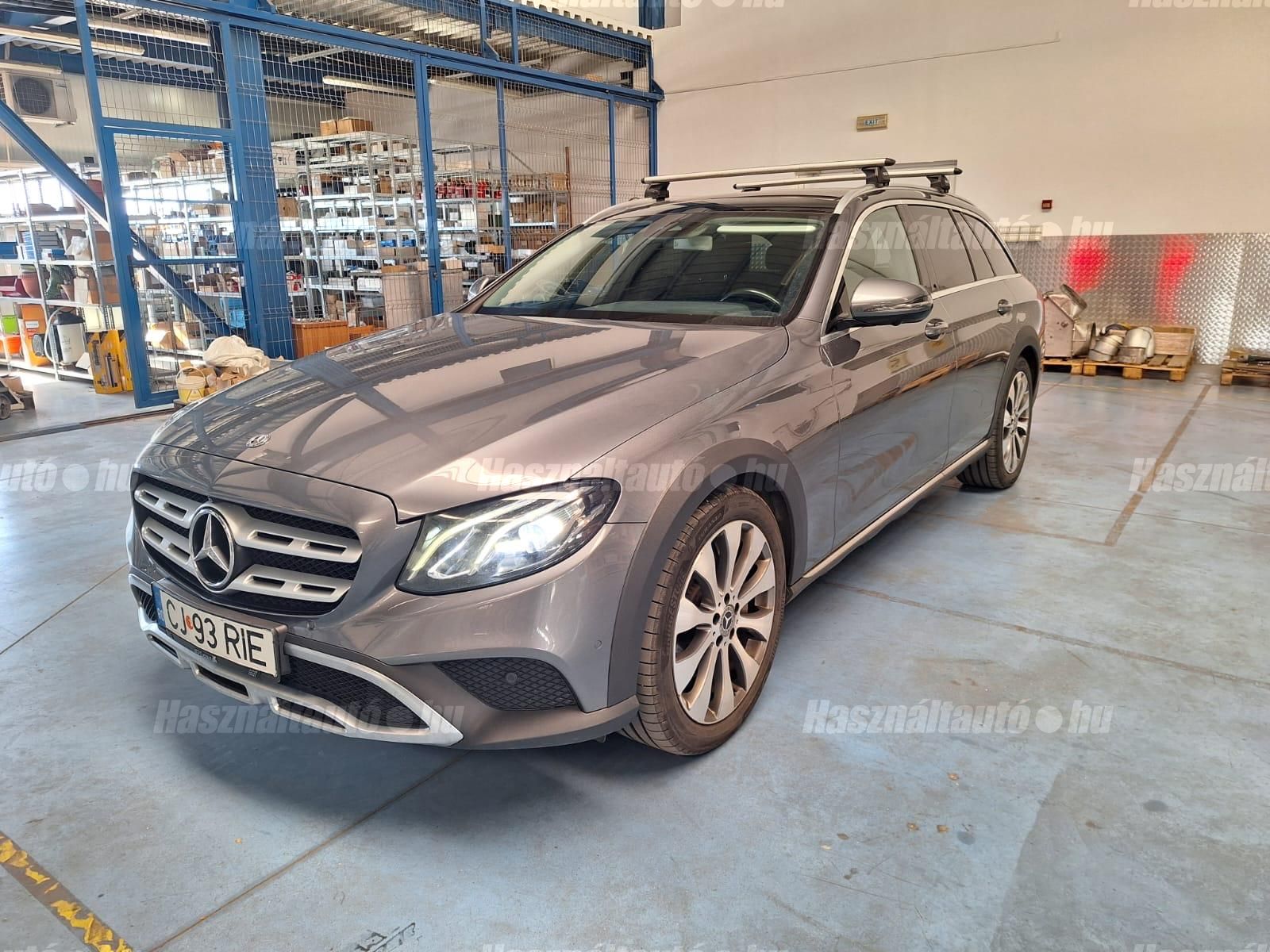 MERCEDES-BENZ E 350 2017/6 - 1