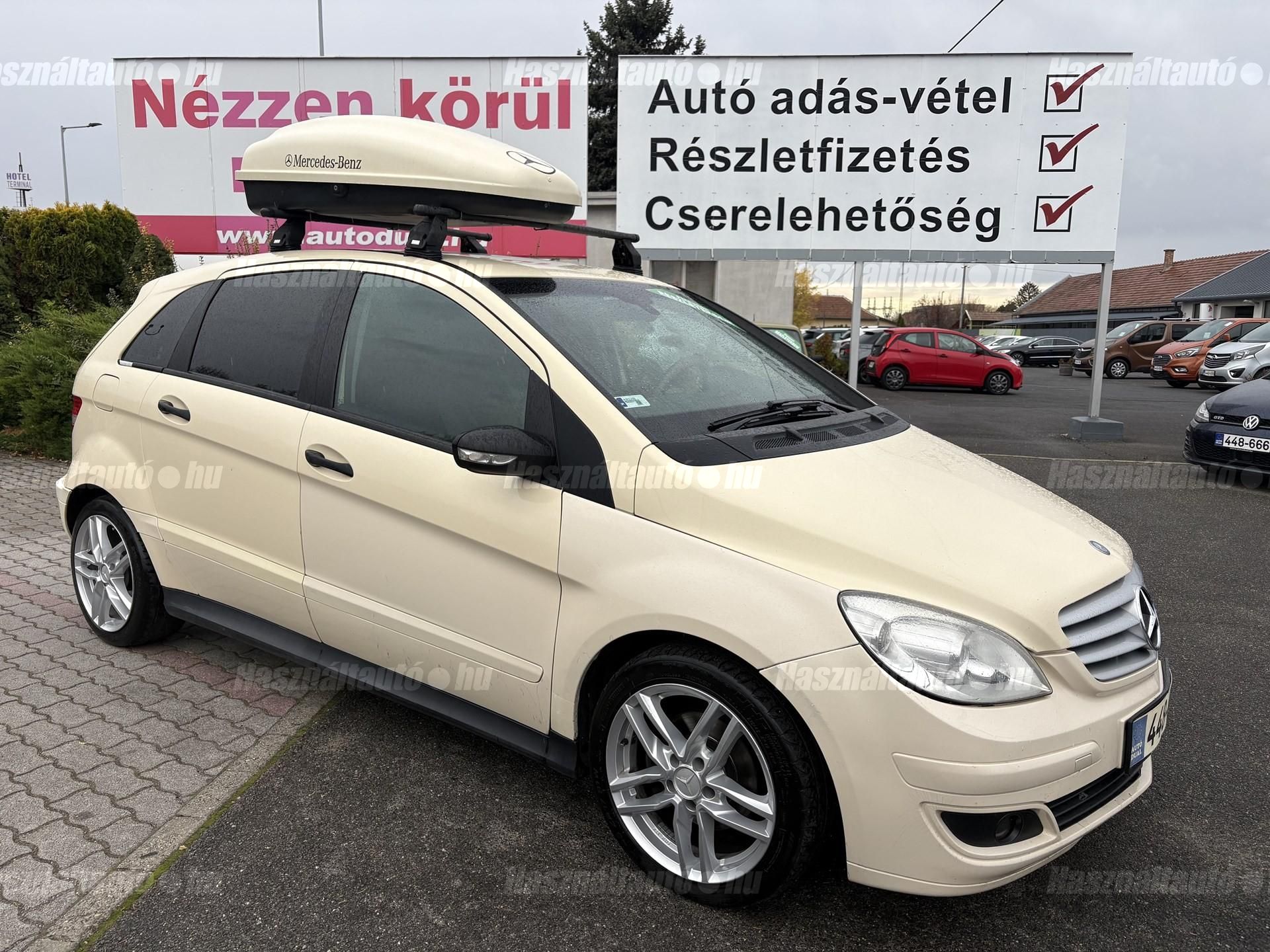 MERCEDES-BENZ B 180 2008/1 - 1