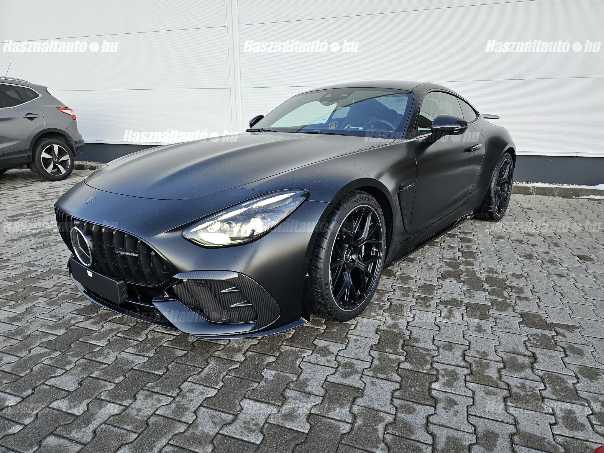 MERCEDES-AMG GT 2026 - 1