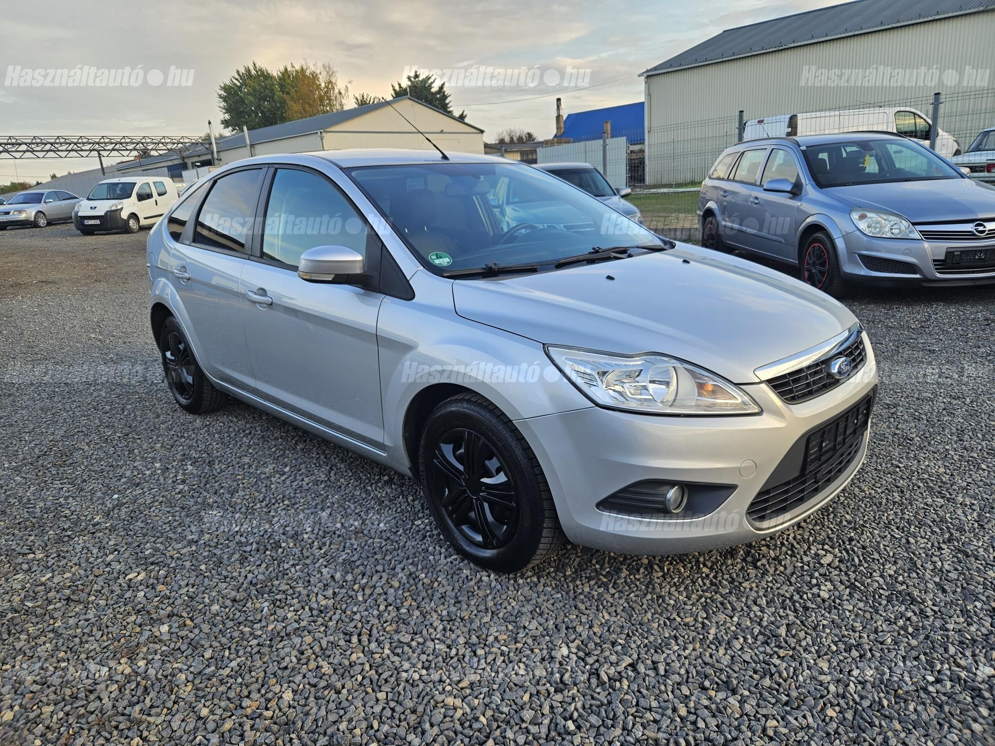 FORD FOCUS 2009/11 - 1