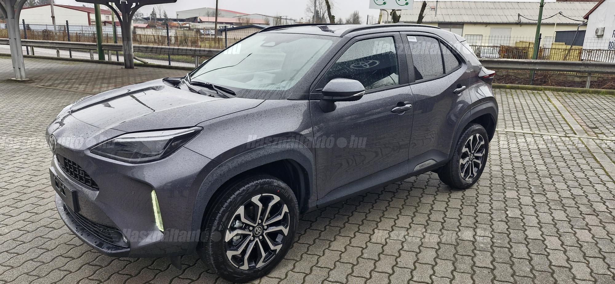 TOYOTA YARIS CROSS 2025/5 - 1