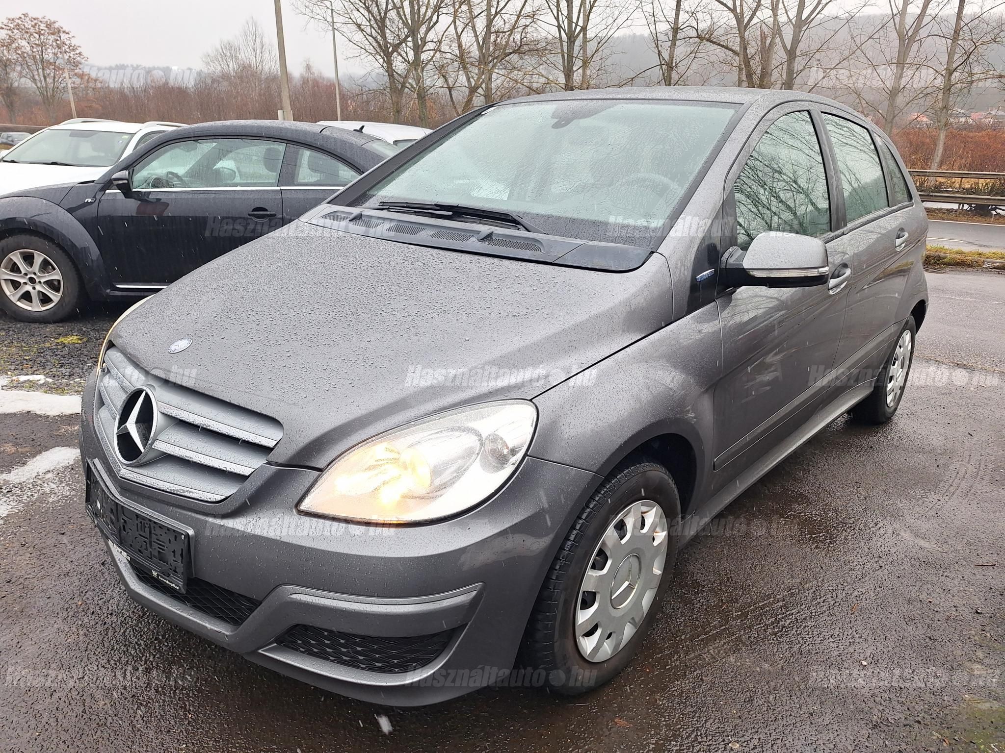 MERCEDES-BENZ B 170 2010/7 - 1