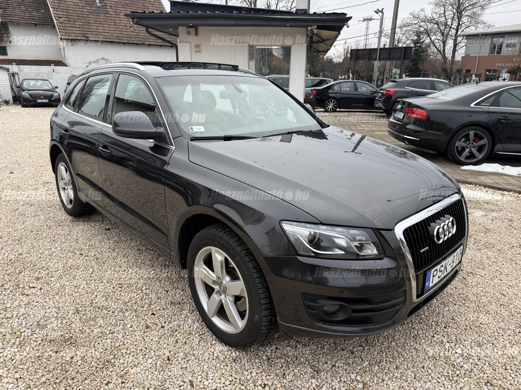 AUDI Q5 2010/5 - 1