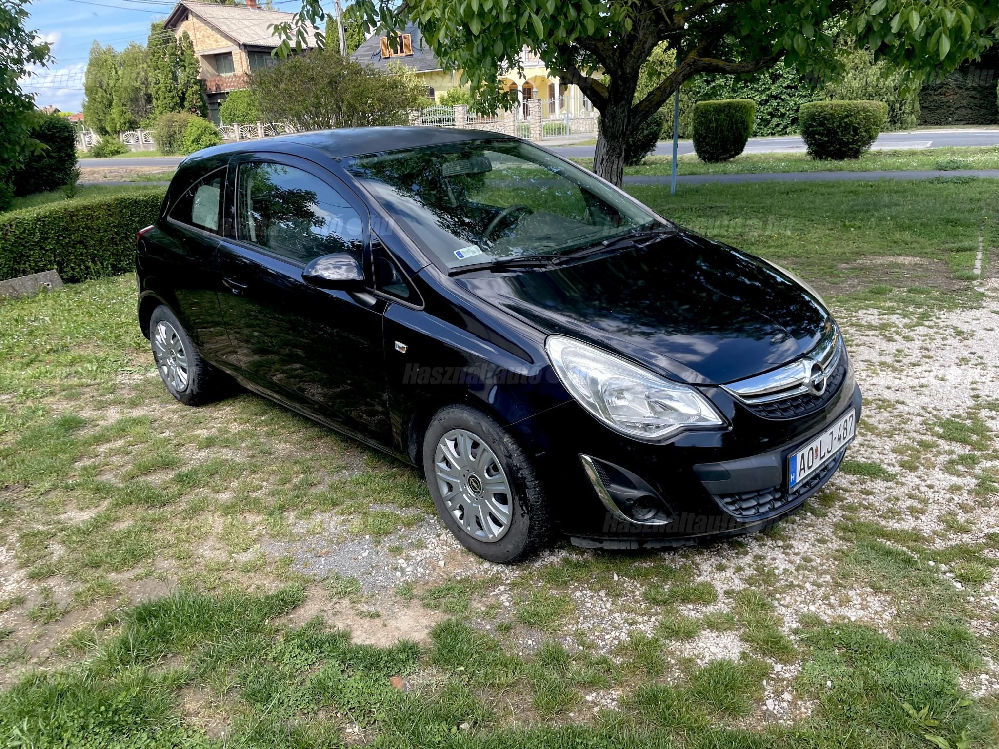 OPEL CORSA D 2012/8 - 1