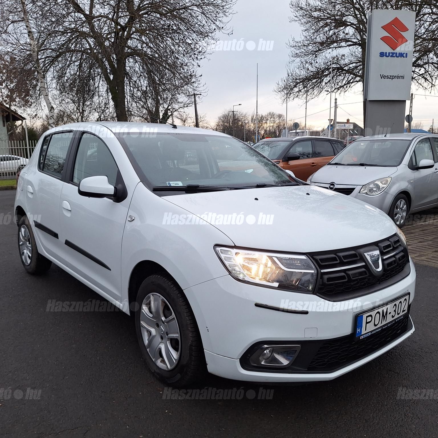 DACIA SANDERO 2017/12 - 1