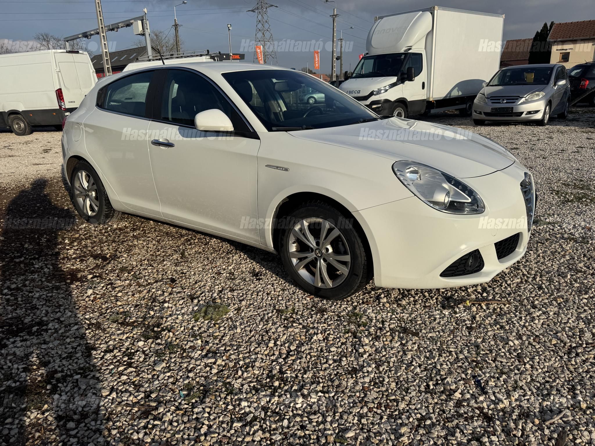 ALFA ROMEO GIULIETTA 2011/4 - 1