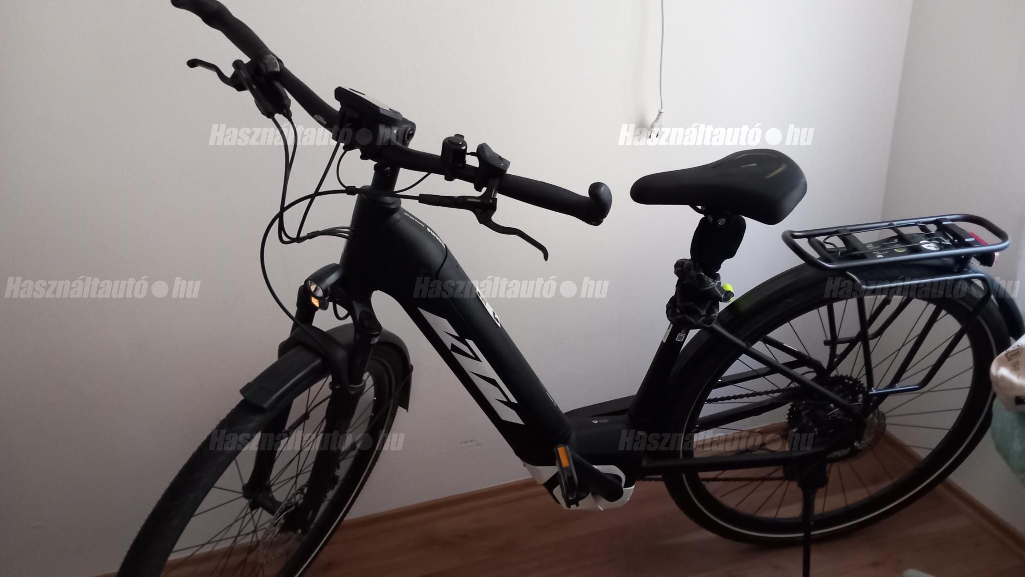 ELEKTROMOS KERÉKPÁR 2022 - 1