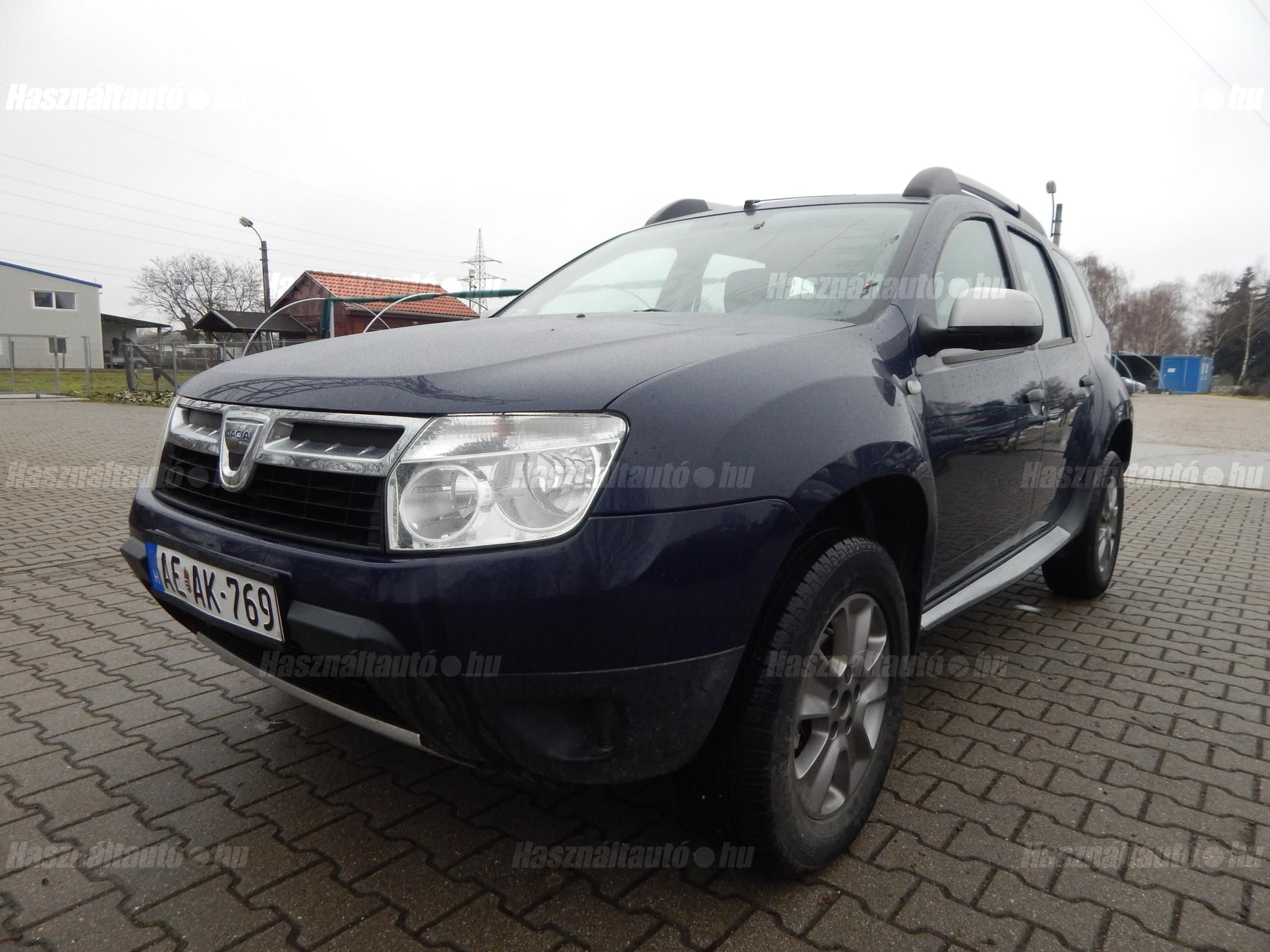 DACIA DUSTER 2013/2 - 1