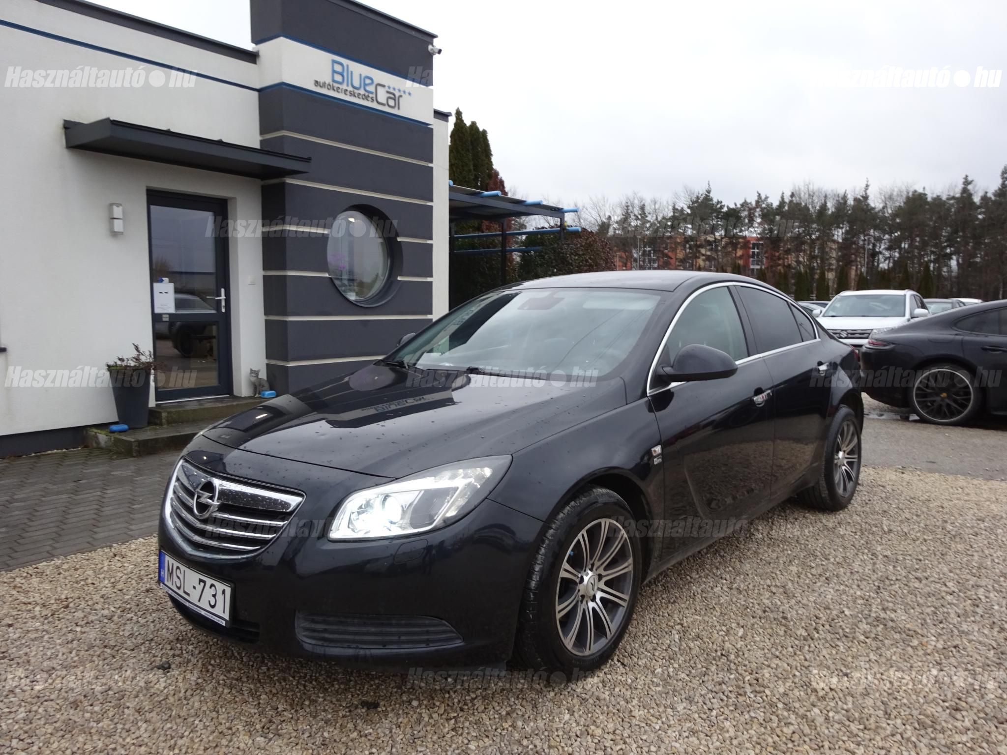 OPEL INSIGNIA 2013/1 - 1