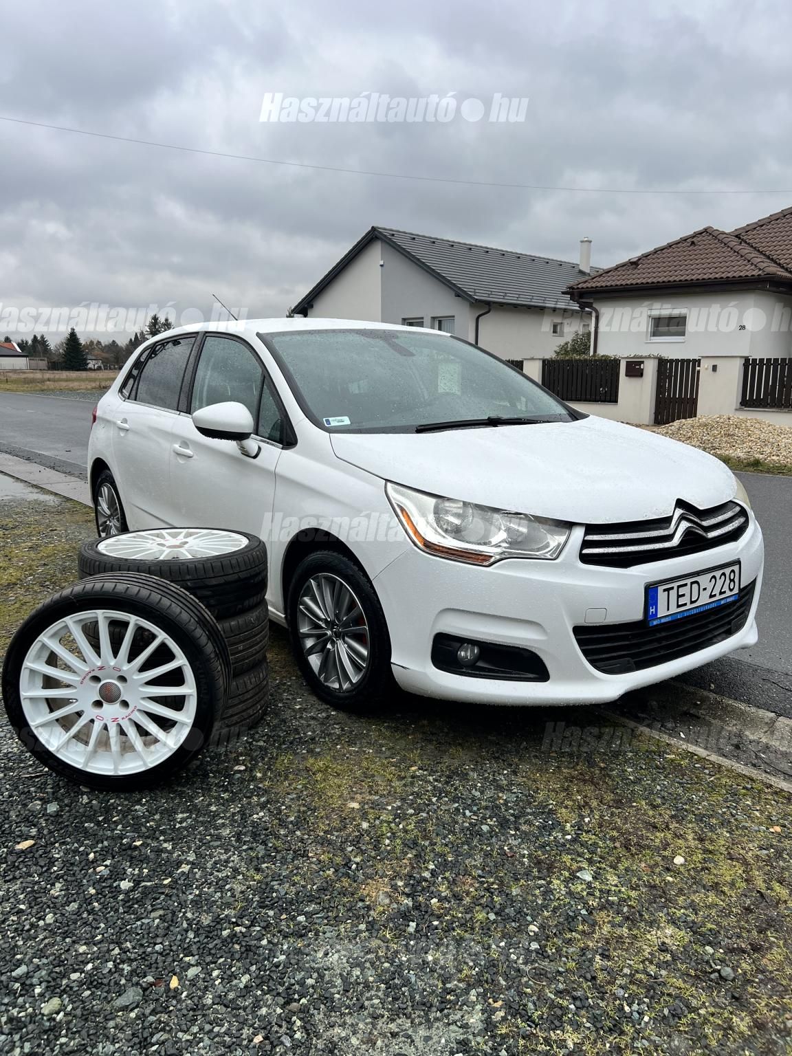 CITROEN C4 2011/9 - 1