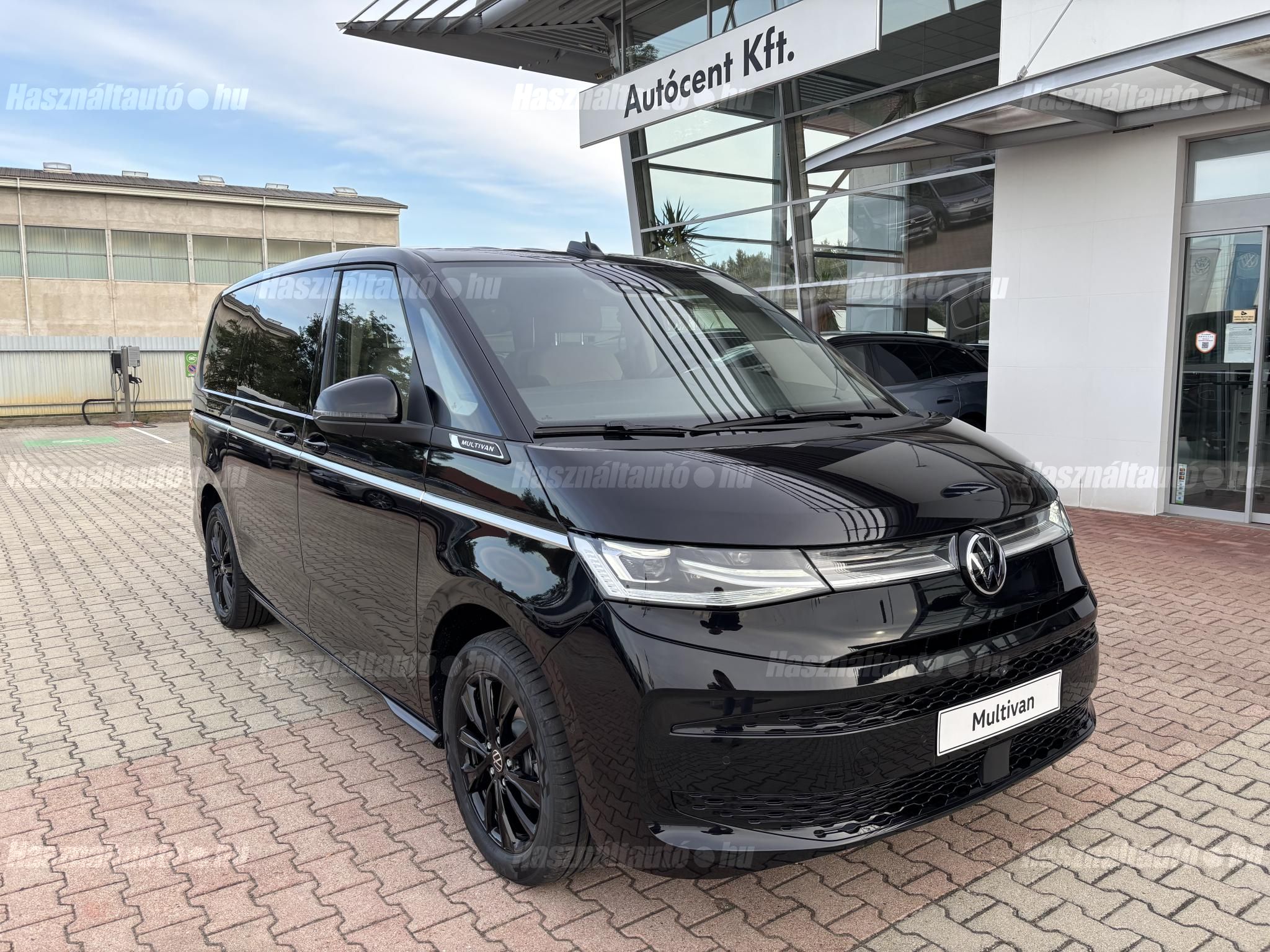 VOLKSWAGEN MULTIVAN 2026 - 1