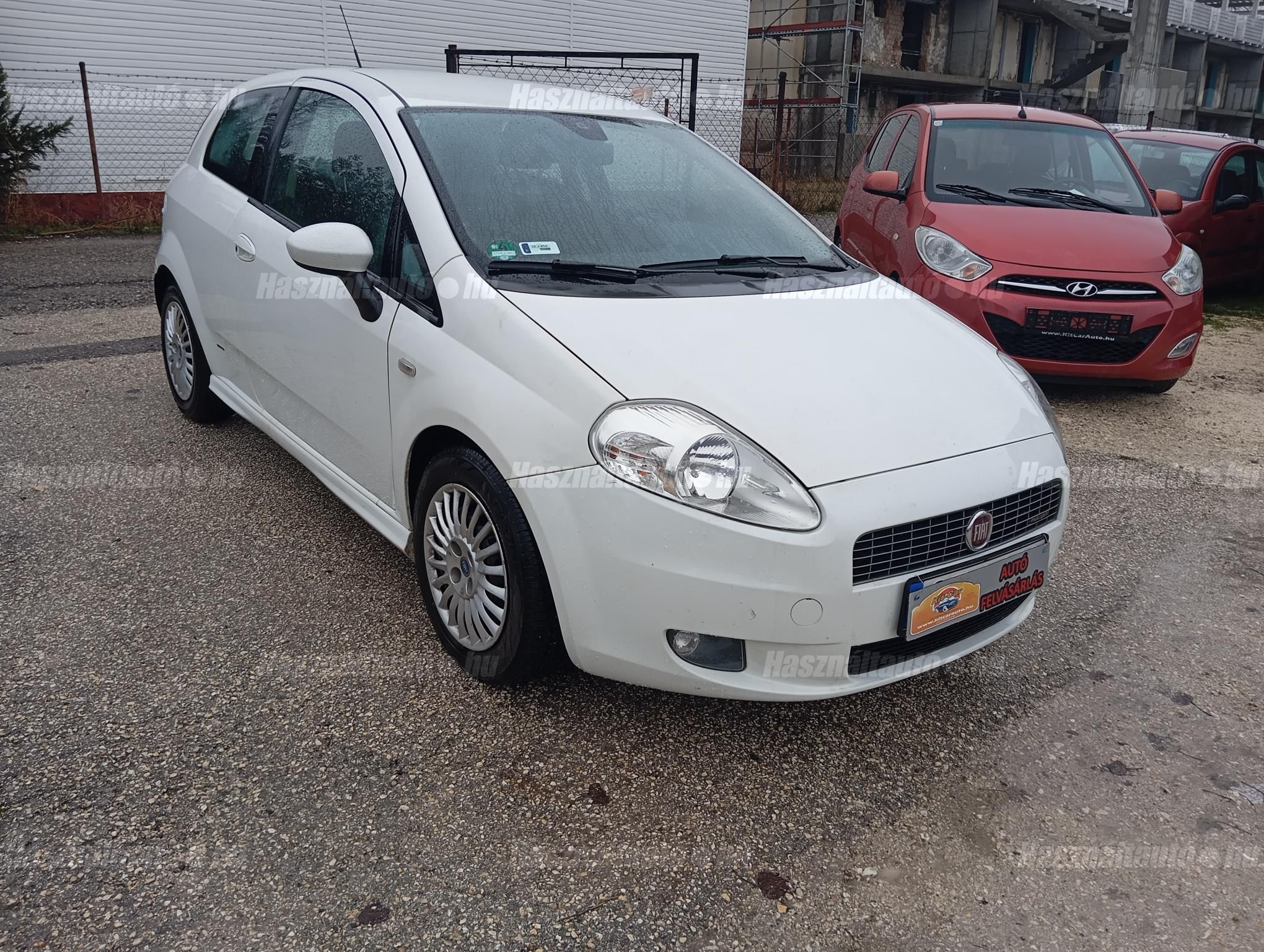 FIAT PUNTO 2008/7 - 1