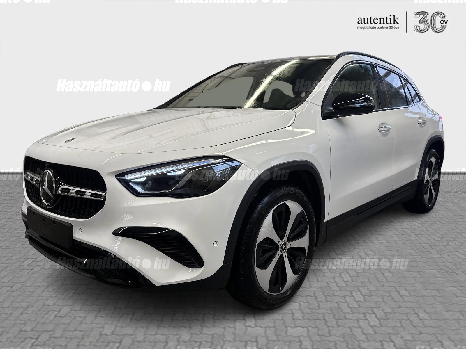 MERCEDES-BENZ GLA 200 2026/1 - 1