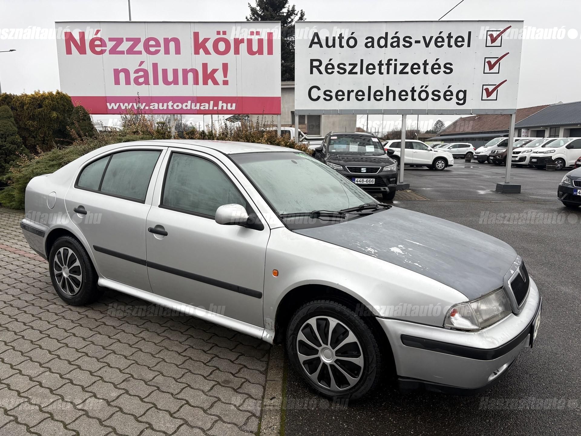 SKODA OCTAVIA 2000/4 - 1