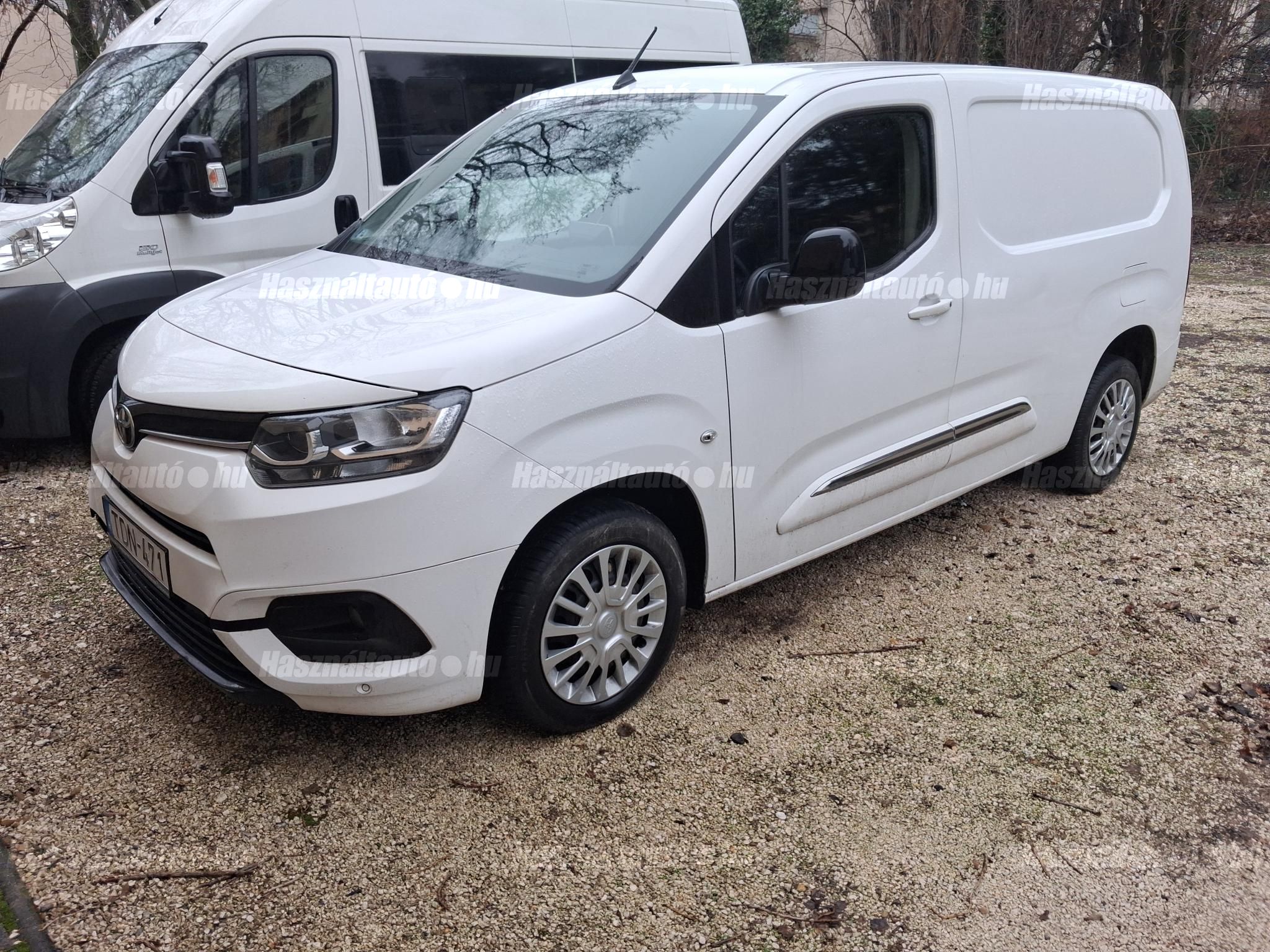 TOYOTA PROACE 2022/3 - 1