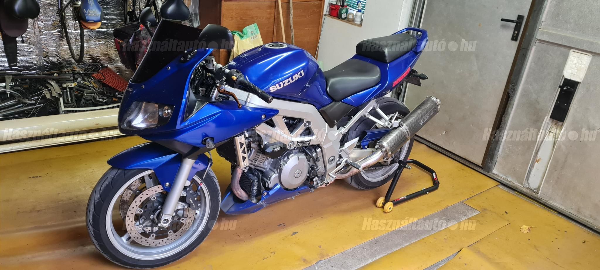 SUZUKI SV 1000 S 2004/8 - 1