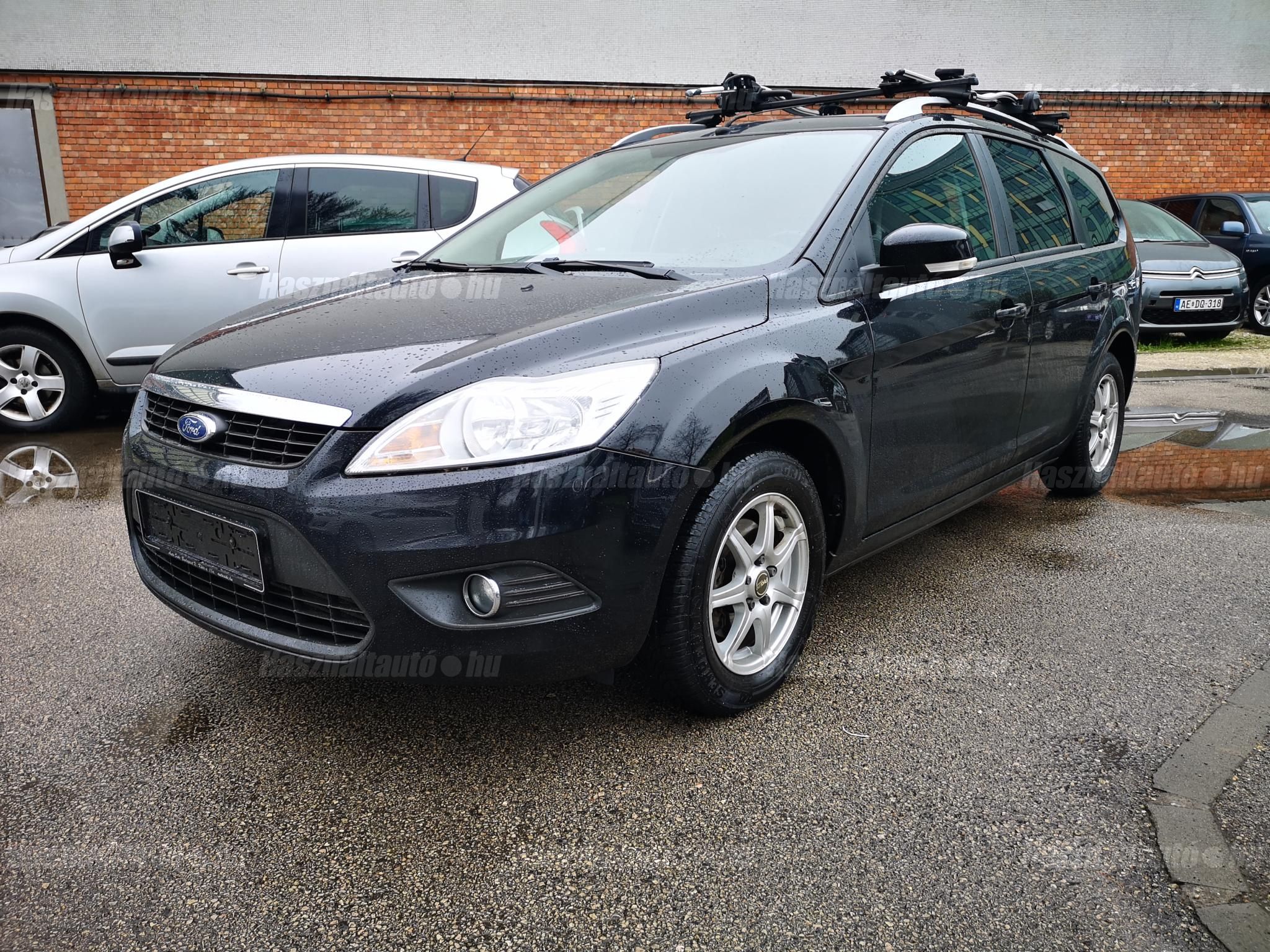 FORD FOCUS 2010/12 - 1