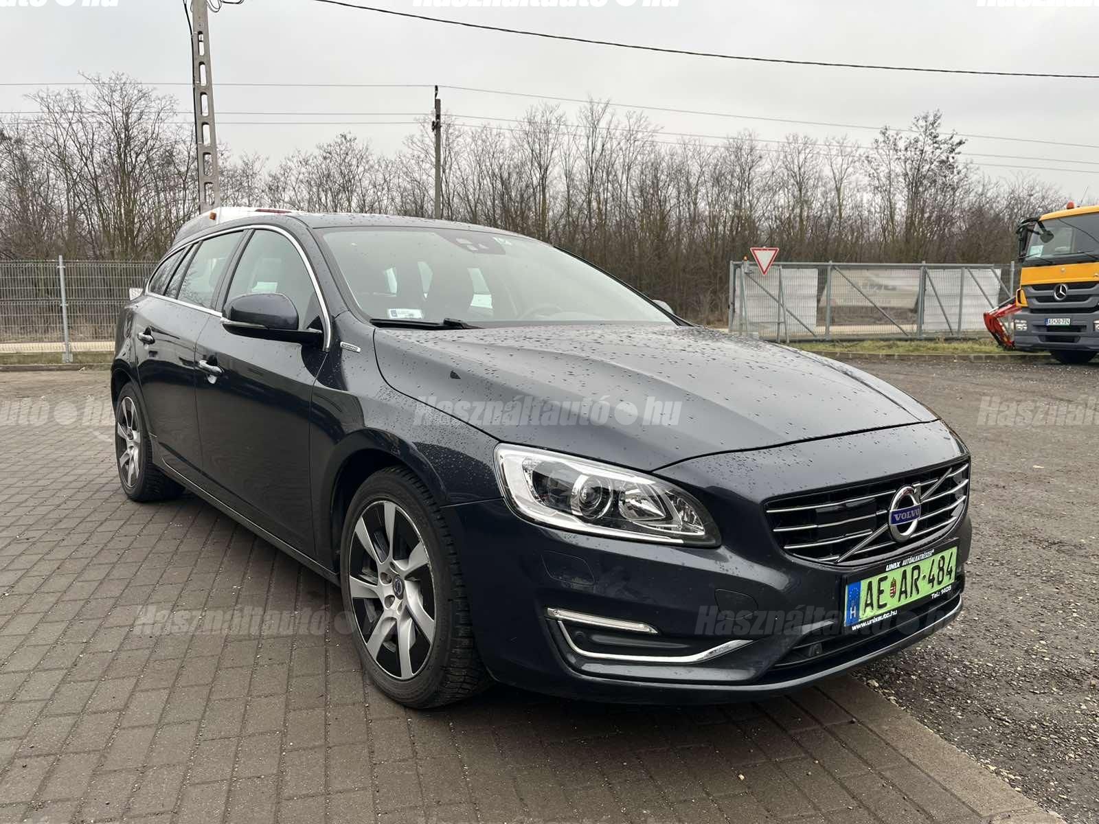 VOLVO V60 2013 - 1