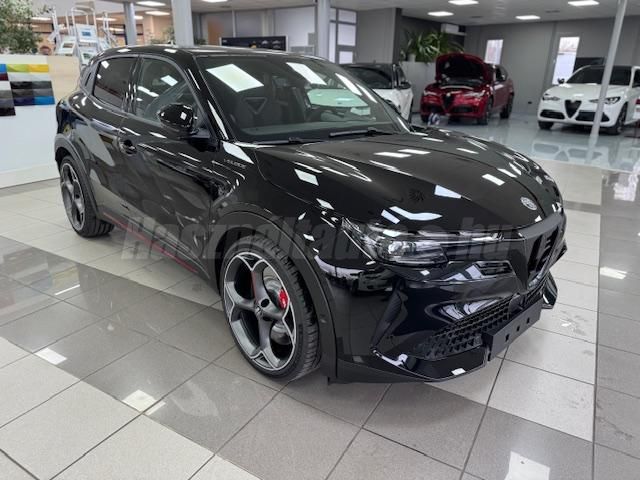 ALFA ROMEO JUNIOR 2025/2 - 1