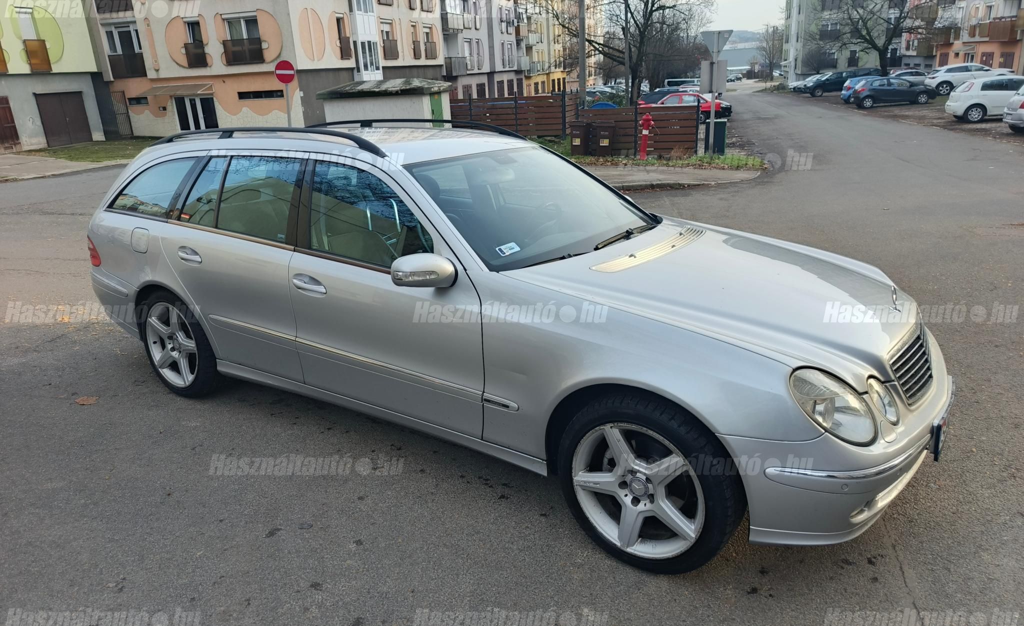 MERCEDES-BENZ E 220 2003/10 - 1