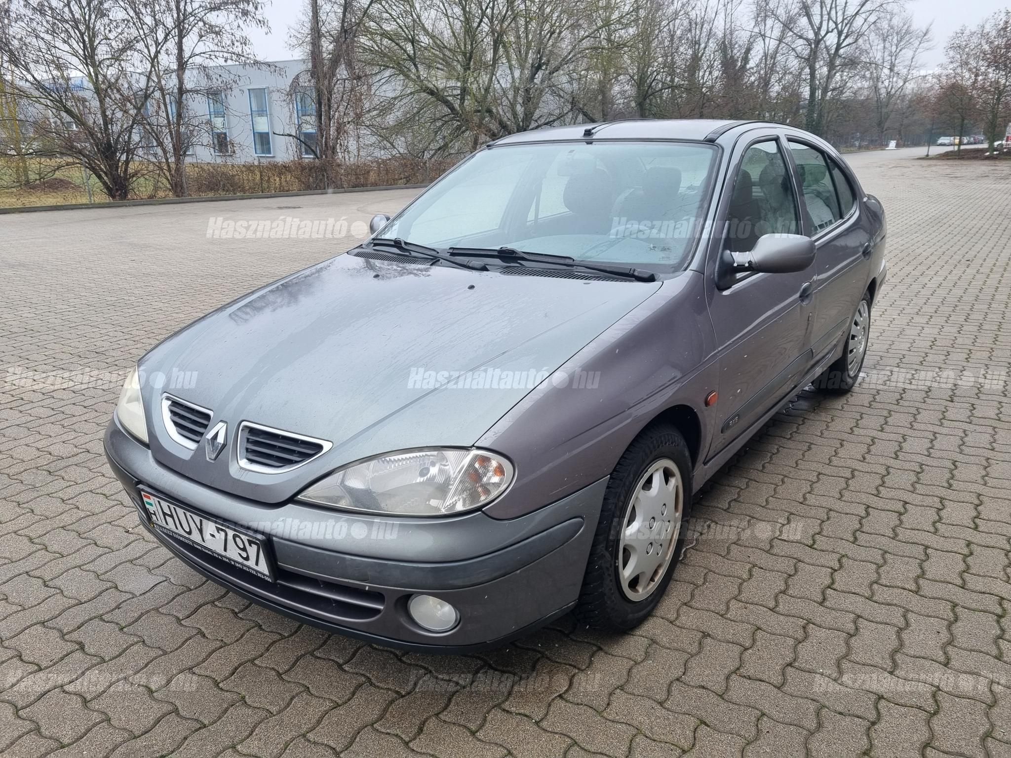 RENAULT MEGANE 2001/10 - 1
