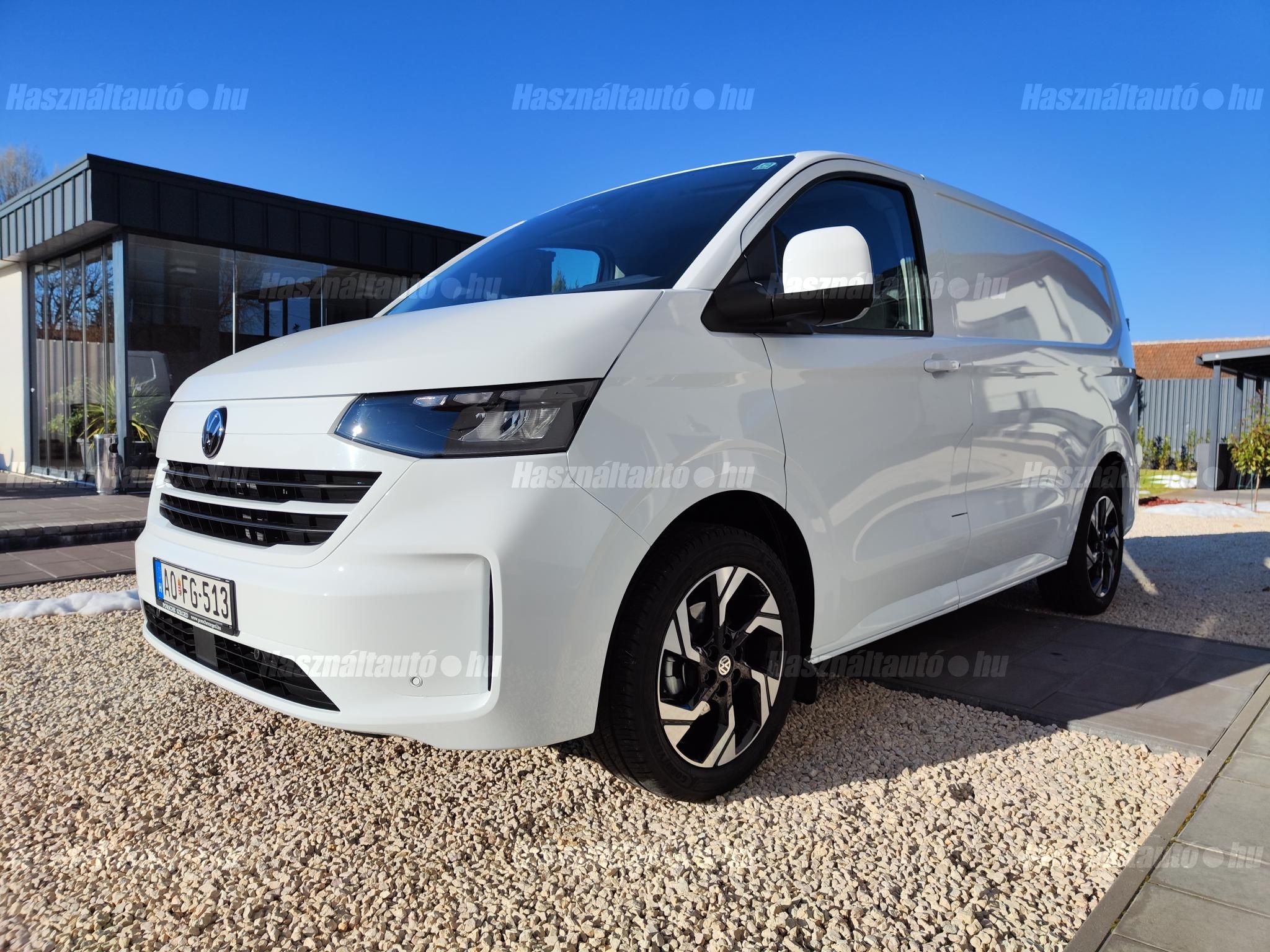VOLKSWAGEN TRANSPORTER 2025/8 - 1