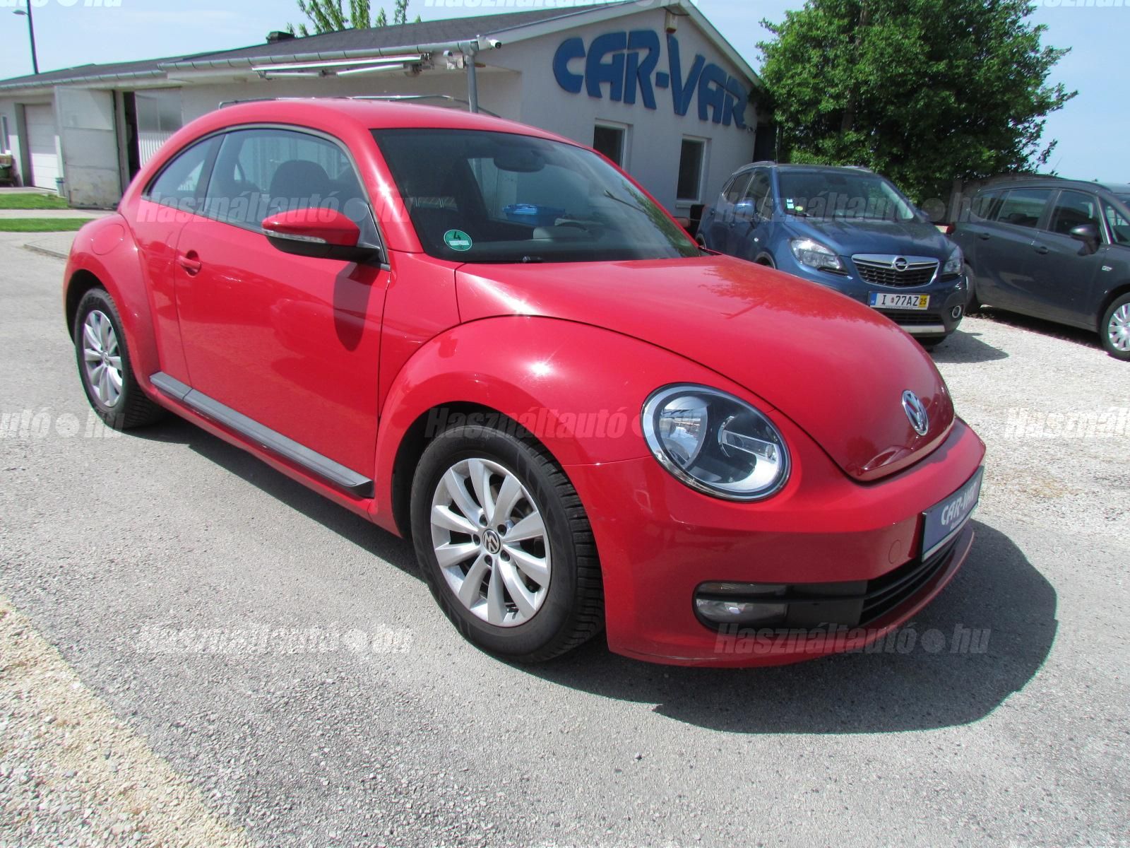 VOLKSWAGEN BEETLE 2012/10 - 1