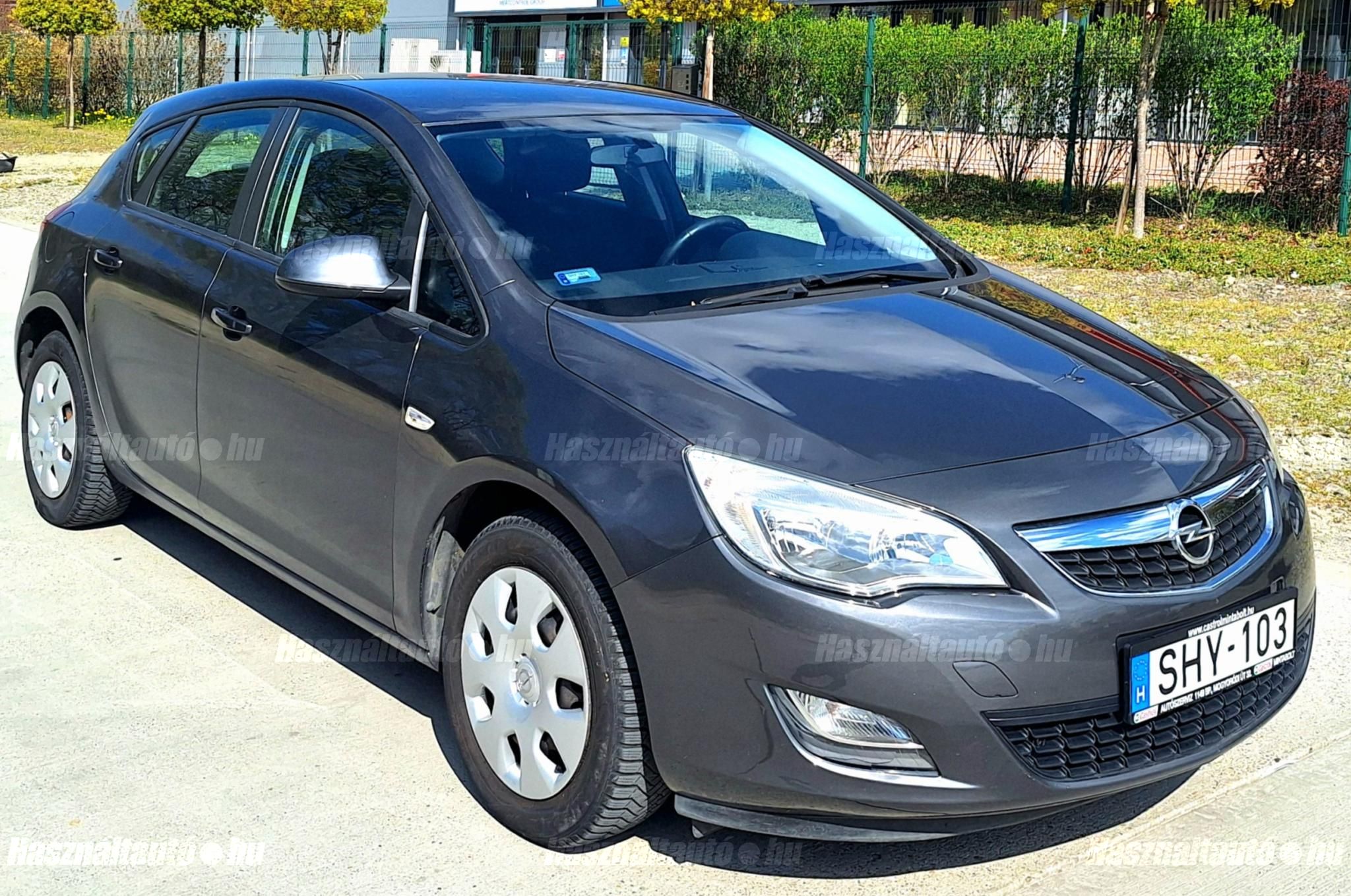 OPEL ASTRA J 2012/4 - 1