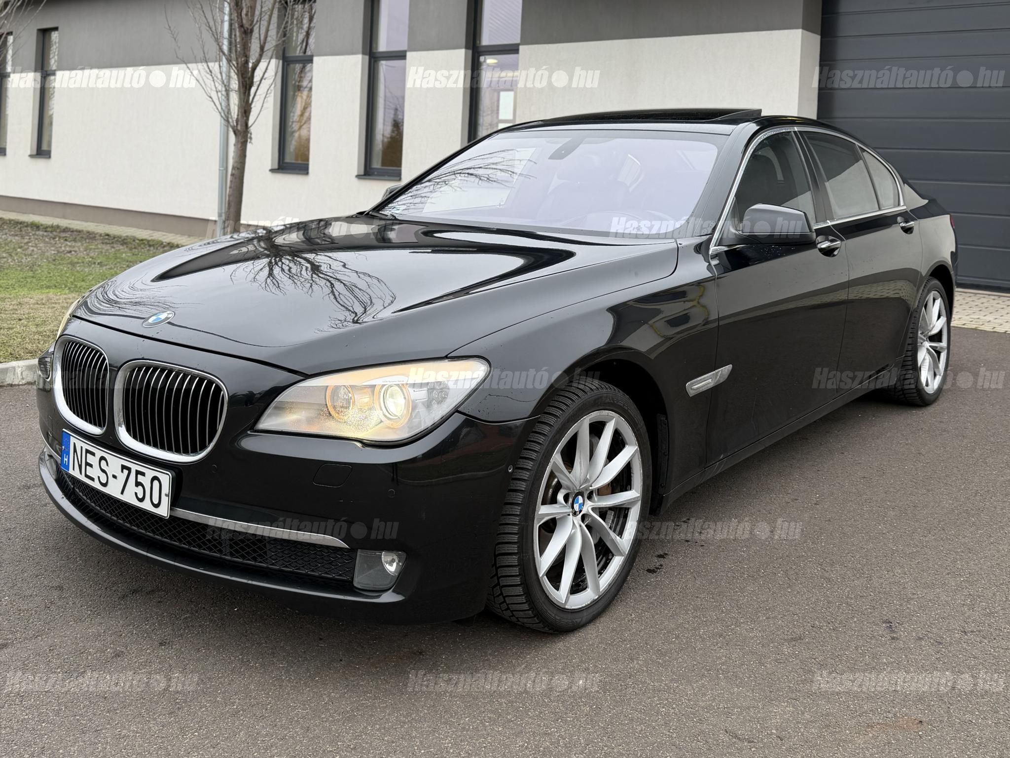 BMW 750 2009/2 - 1