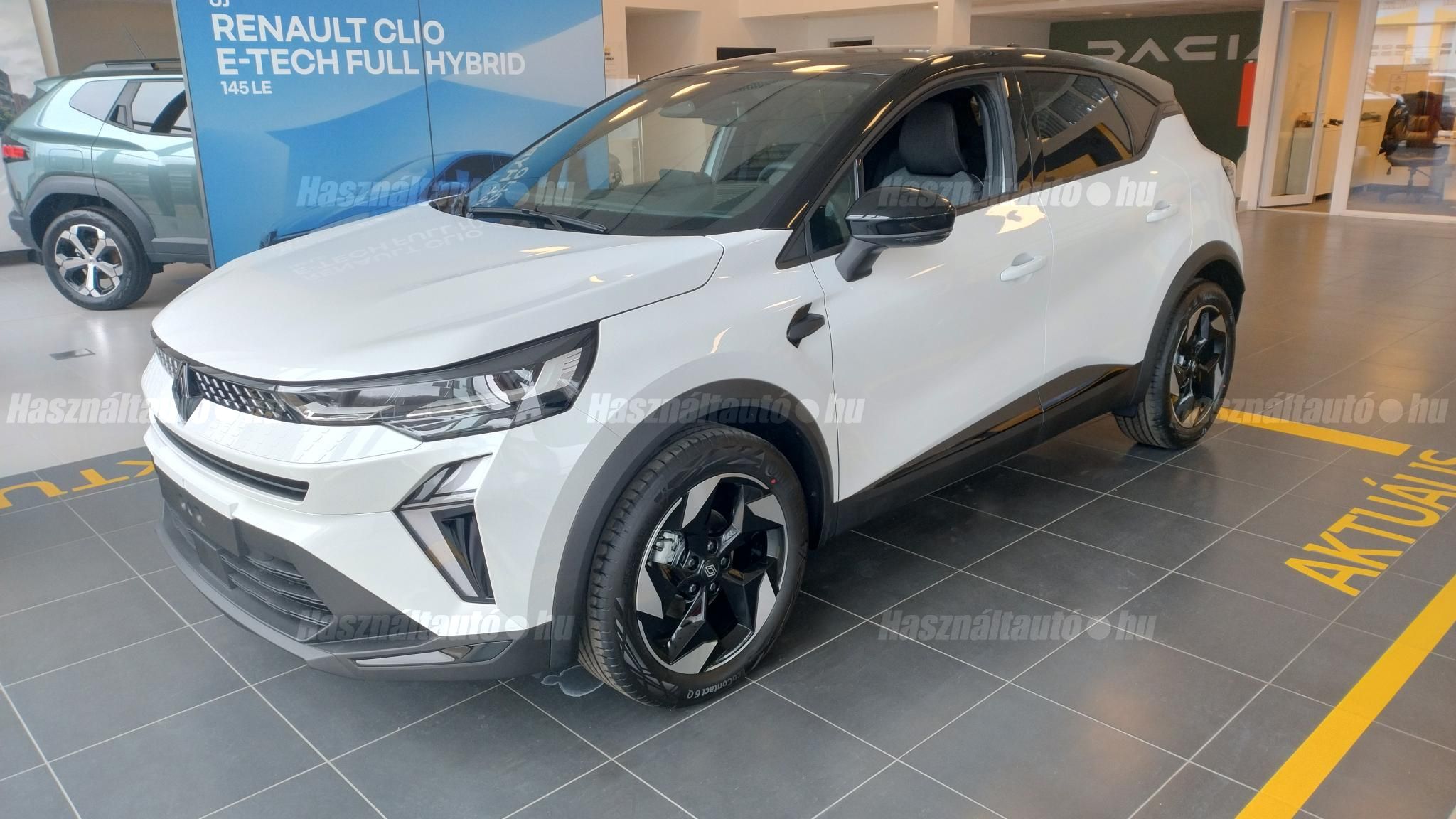 RENAULT CAPTUR 2025/12 - 1