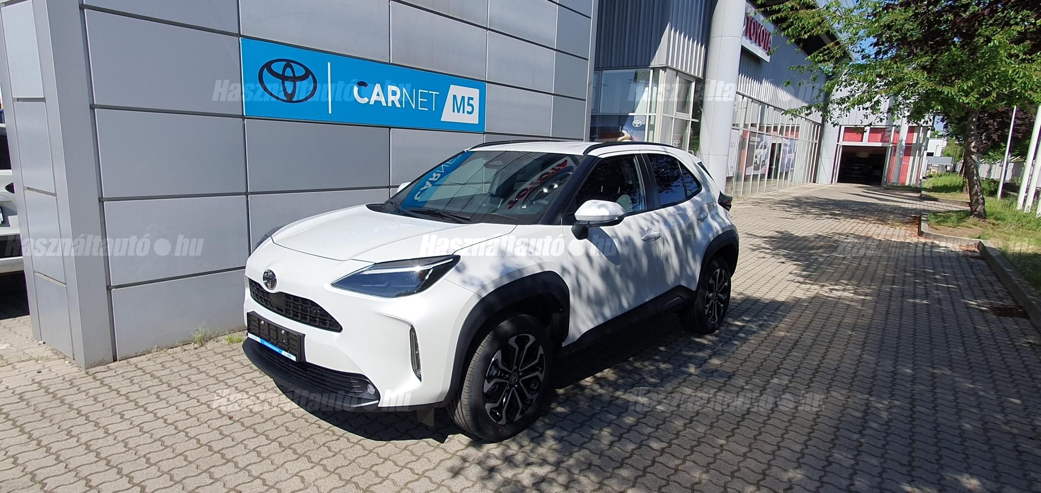 TOYOTA YARIS CROSS 2025 - 1