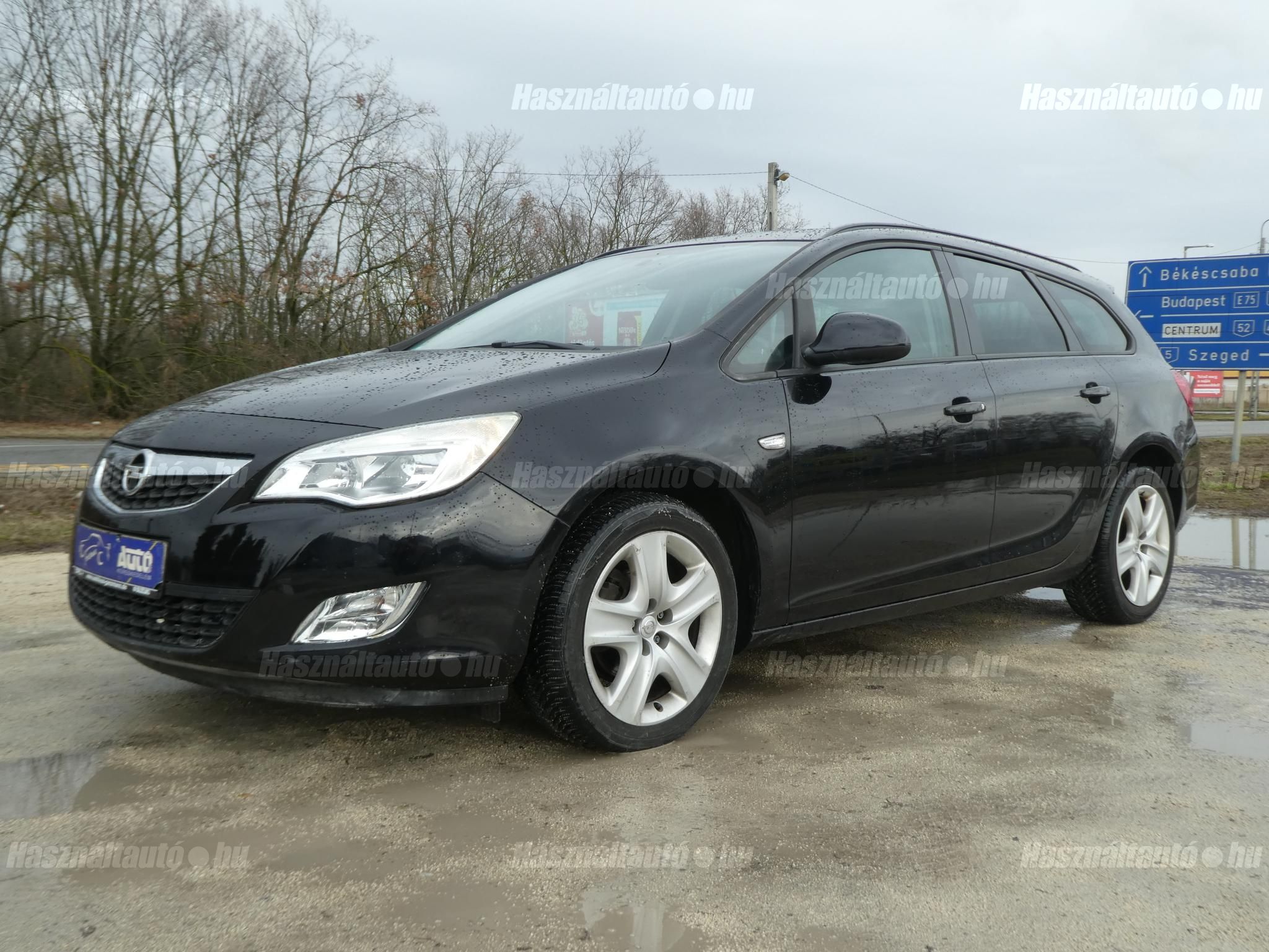 OPEL ASTRA J 2011/3 - 1