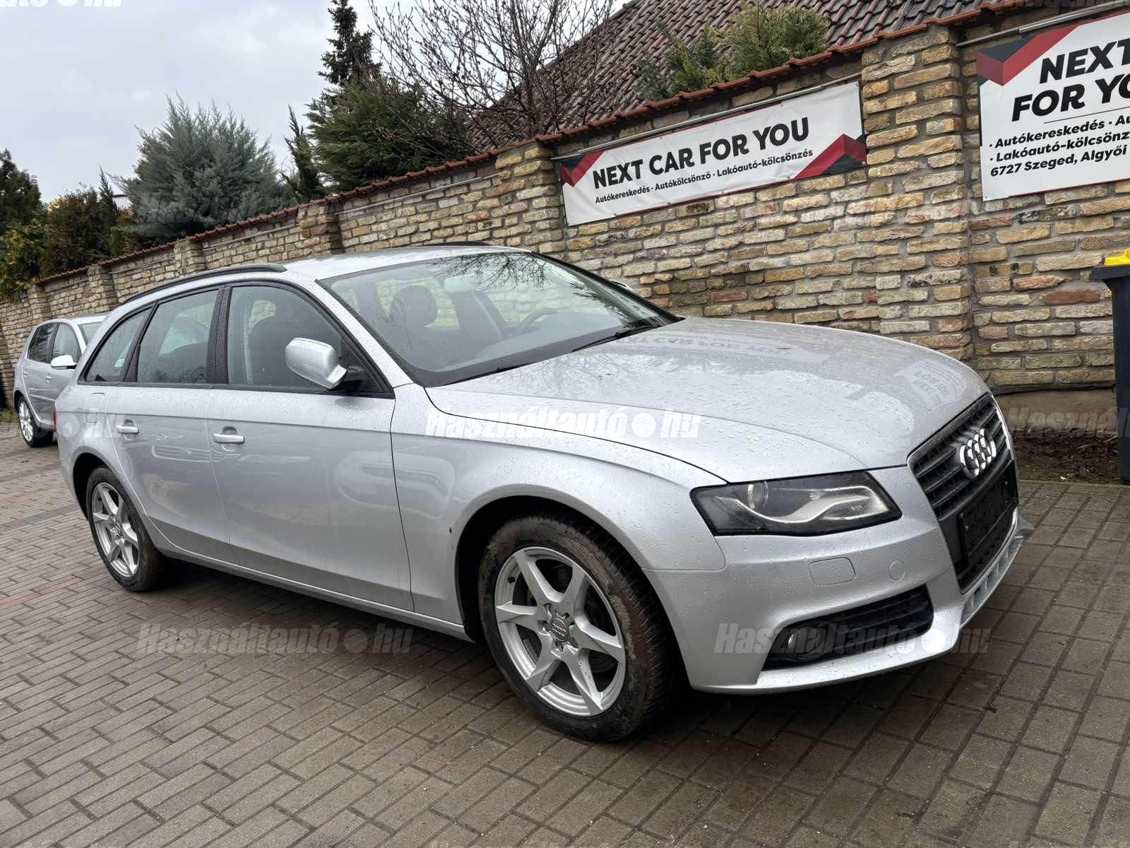 AUDI A4 2011/3 - 1