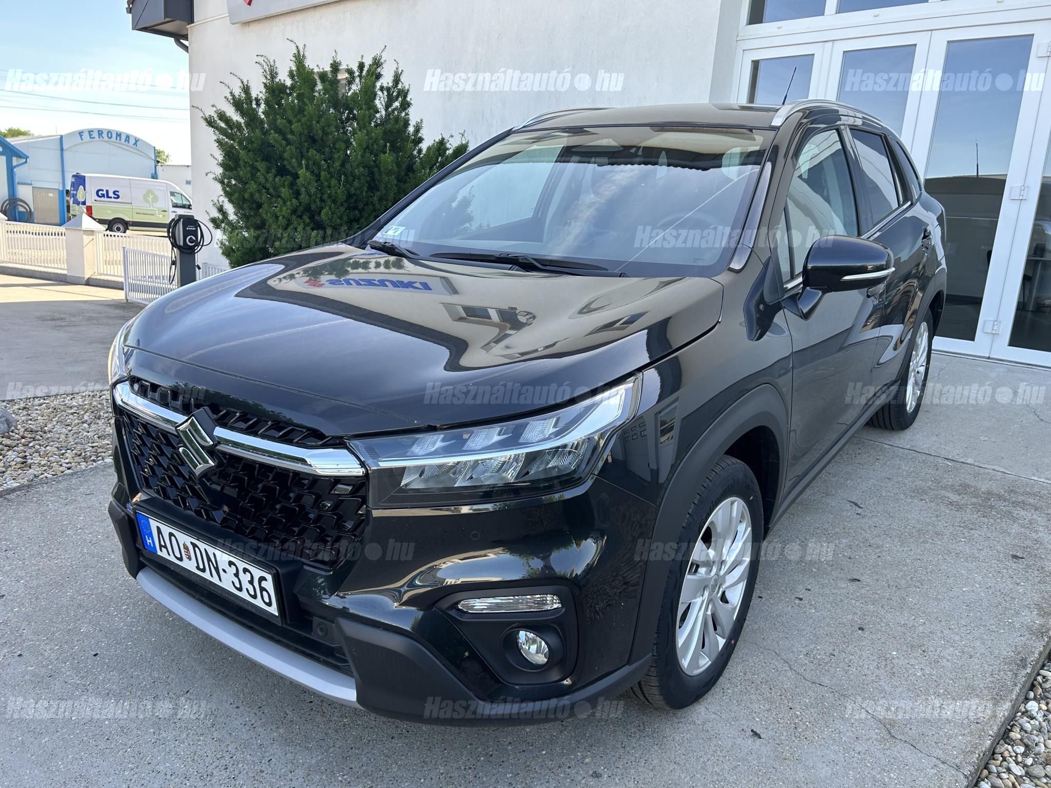 SUZUKI S-CROSS 2025/10 - 1