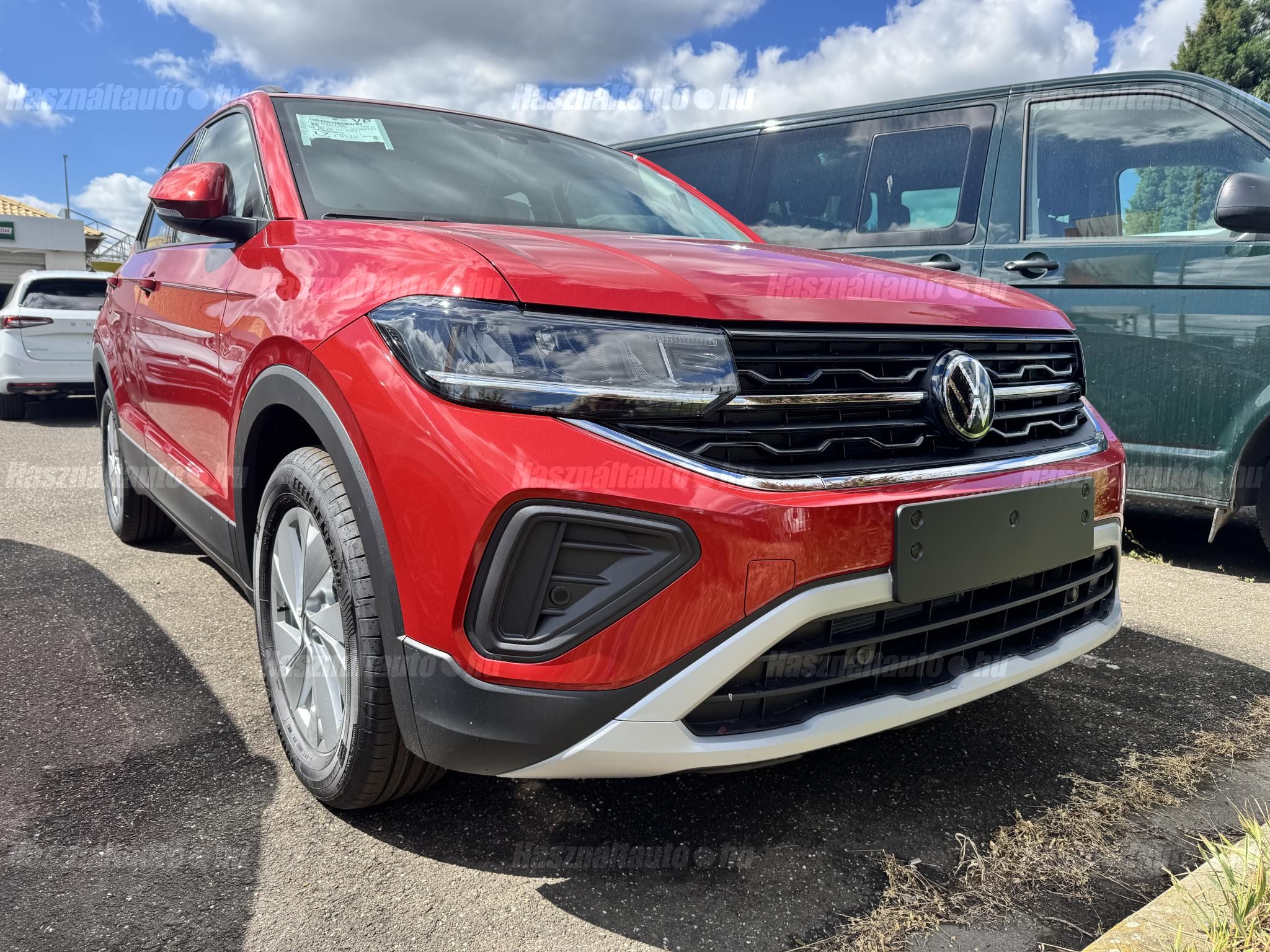 VOLKSWAGEN T-CROSS 2026 - 1