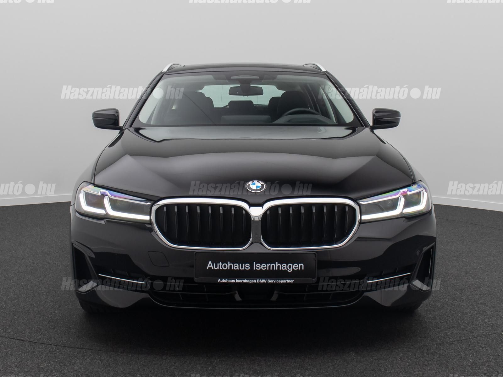 BMW 5-ÖS SOROZAT 2022 - 1