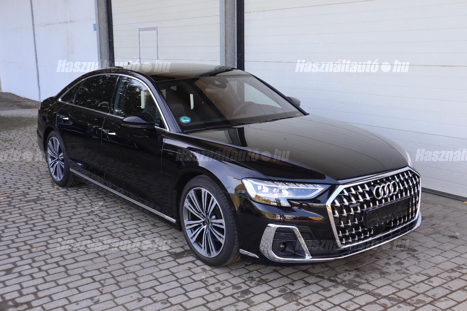 AUDI A8 2024 - 1