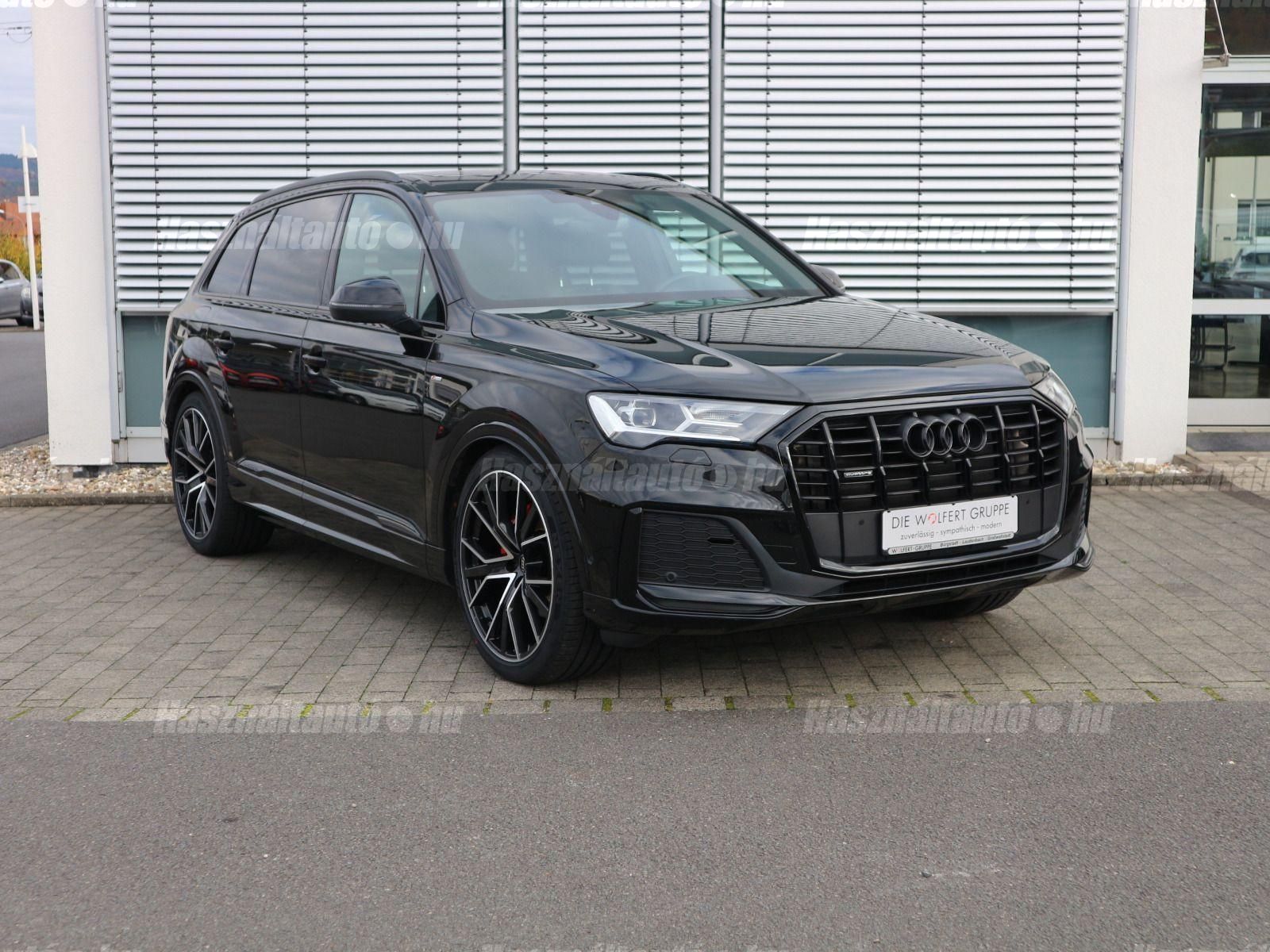 AUDI Q7 2021 - 1