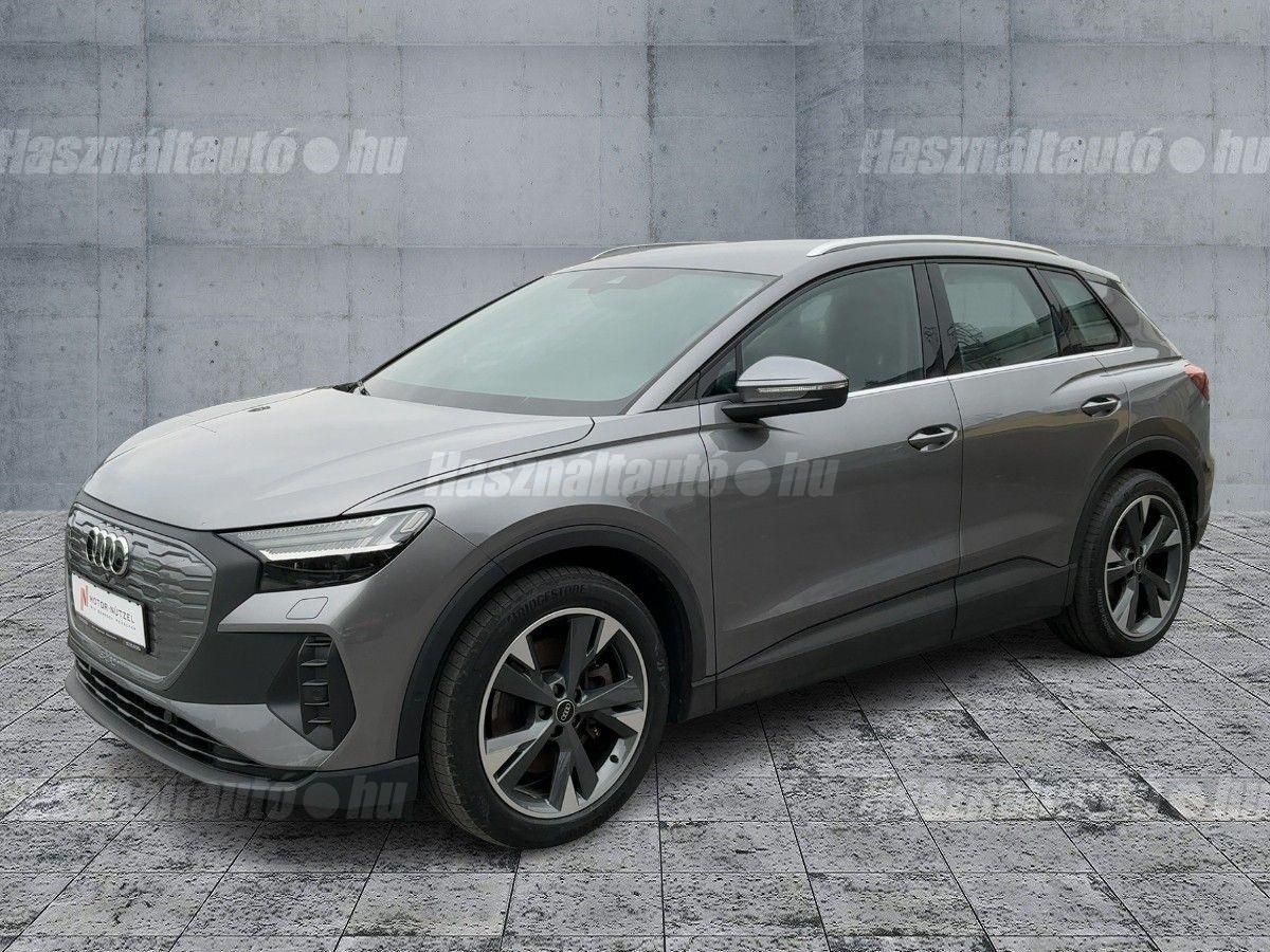 AUDI Q4 2022 - 1