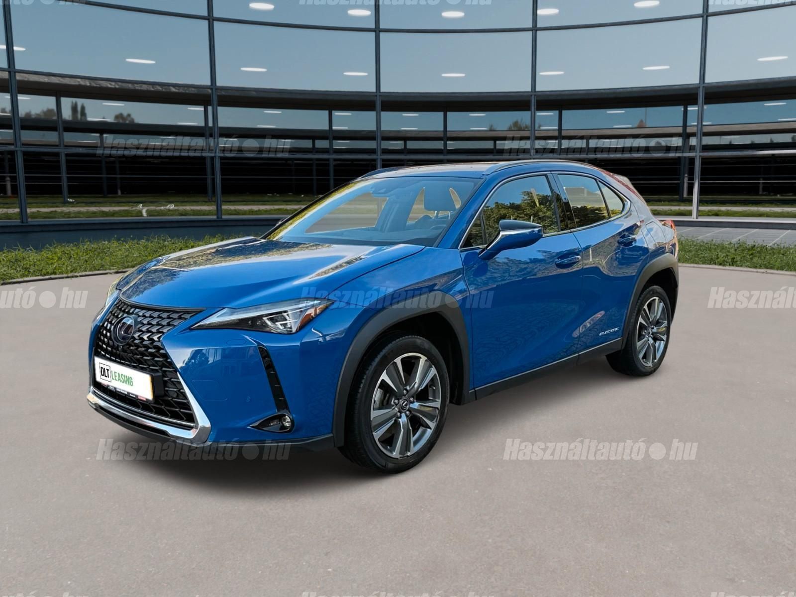 LEXUS UX 2021 - 1