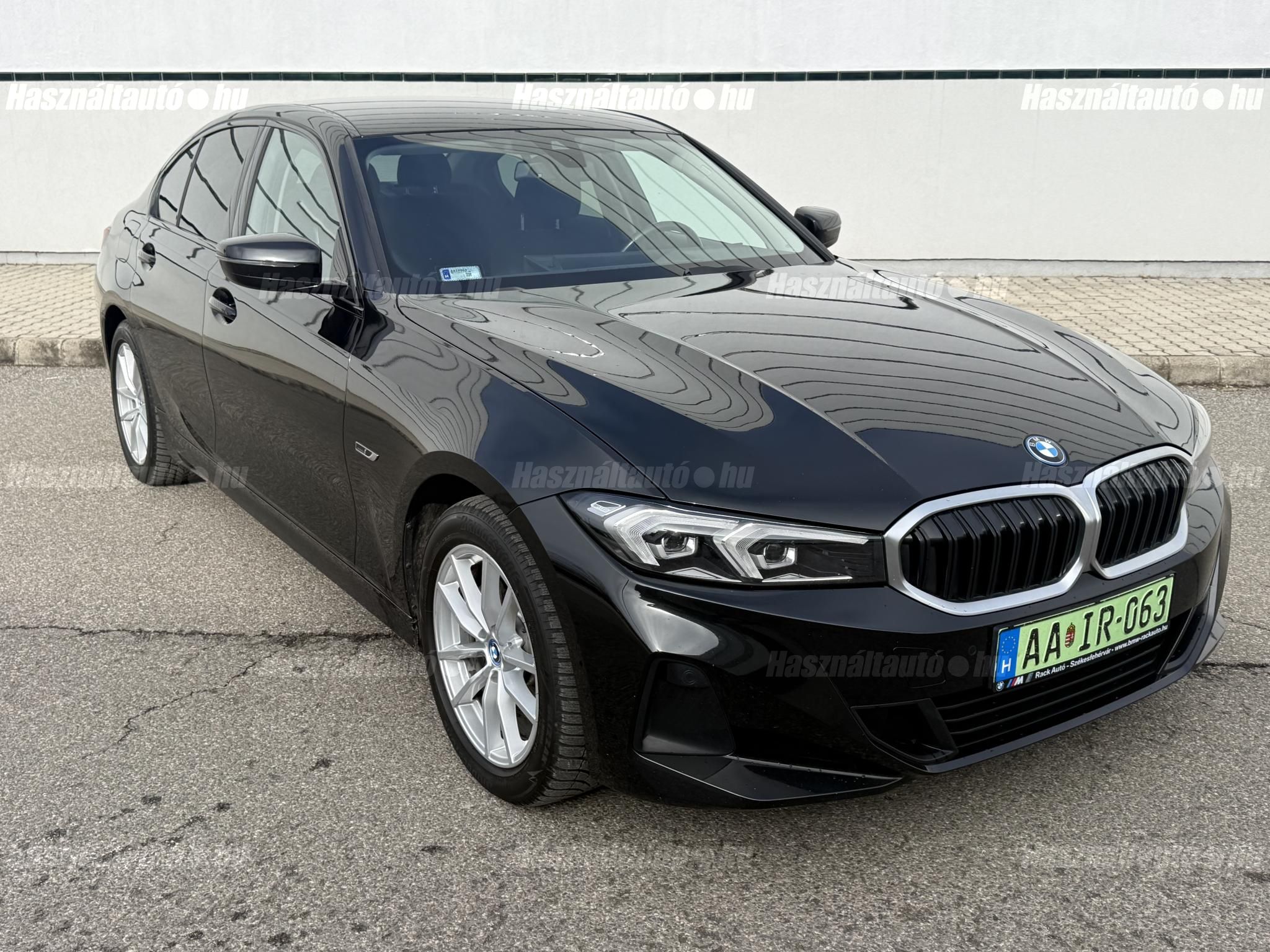 BMW 330 2022/12 - 1