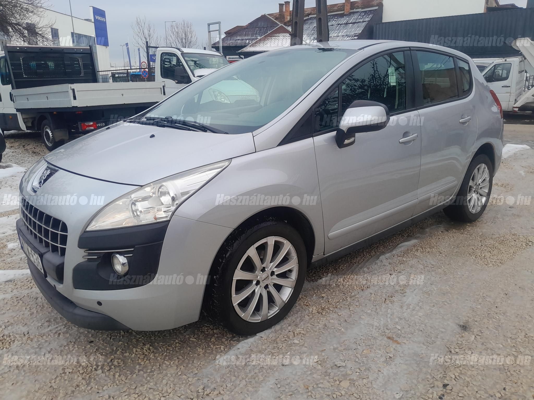 PEUGEOT 3008 2012/4 - 1