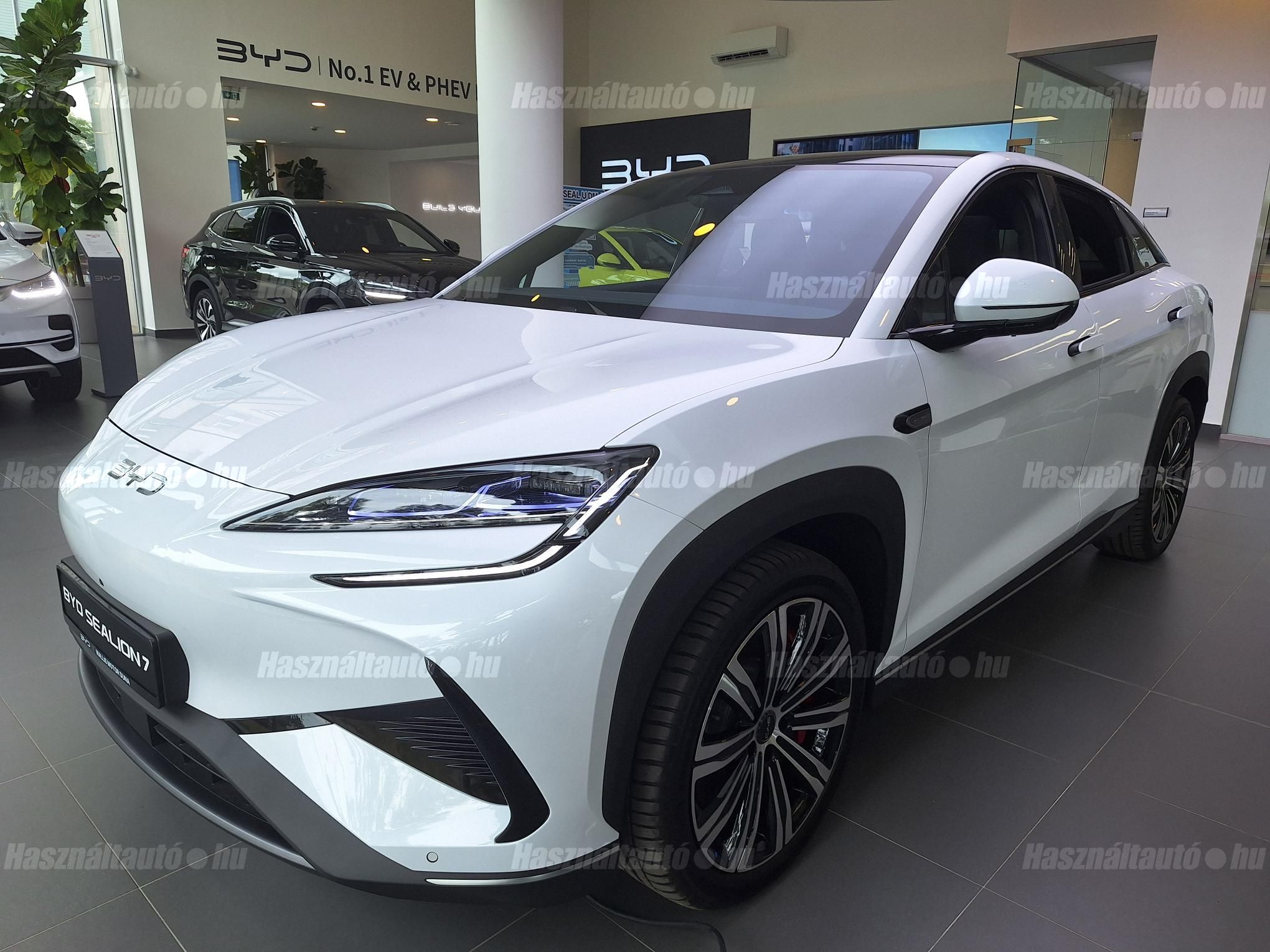 BYD SEALION 7 2025 - 1