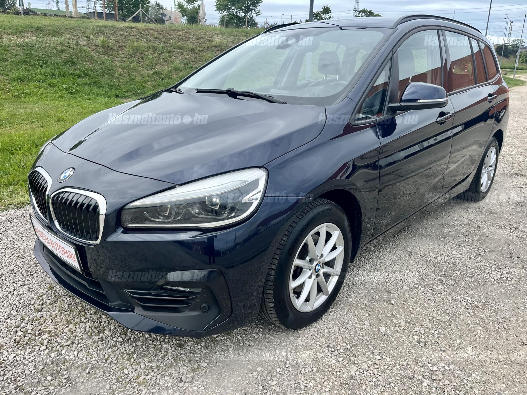 BMW 216 2019/10 - 1