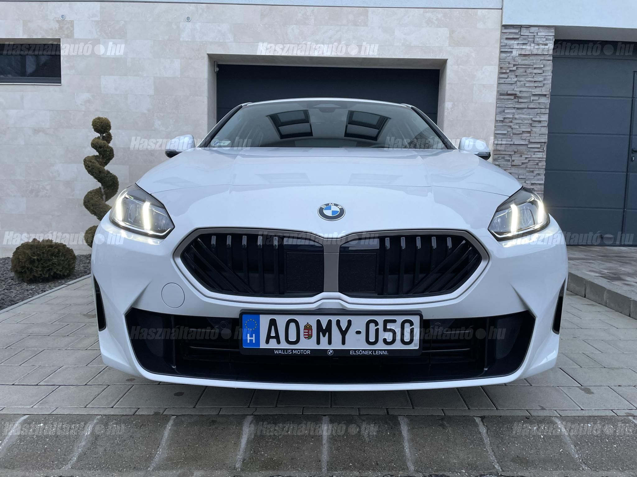 BMW 120 2024/10 - 1